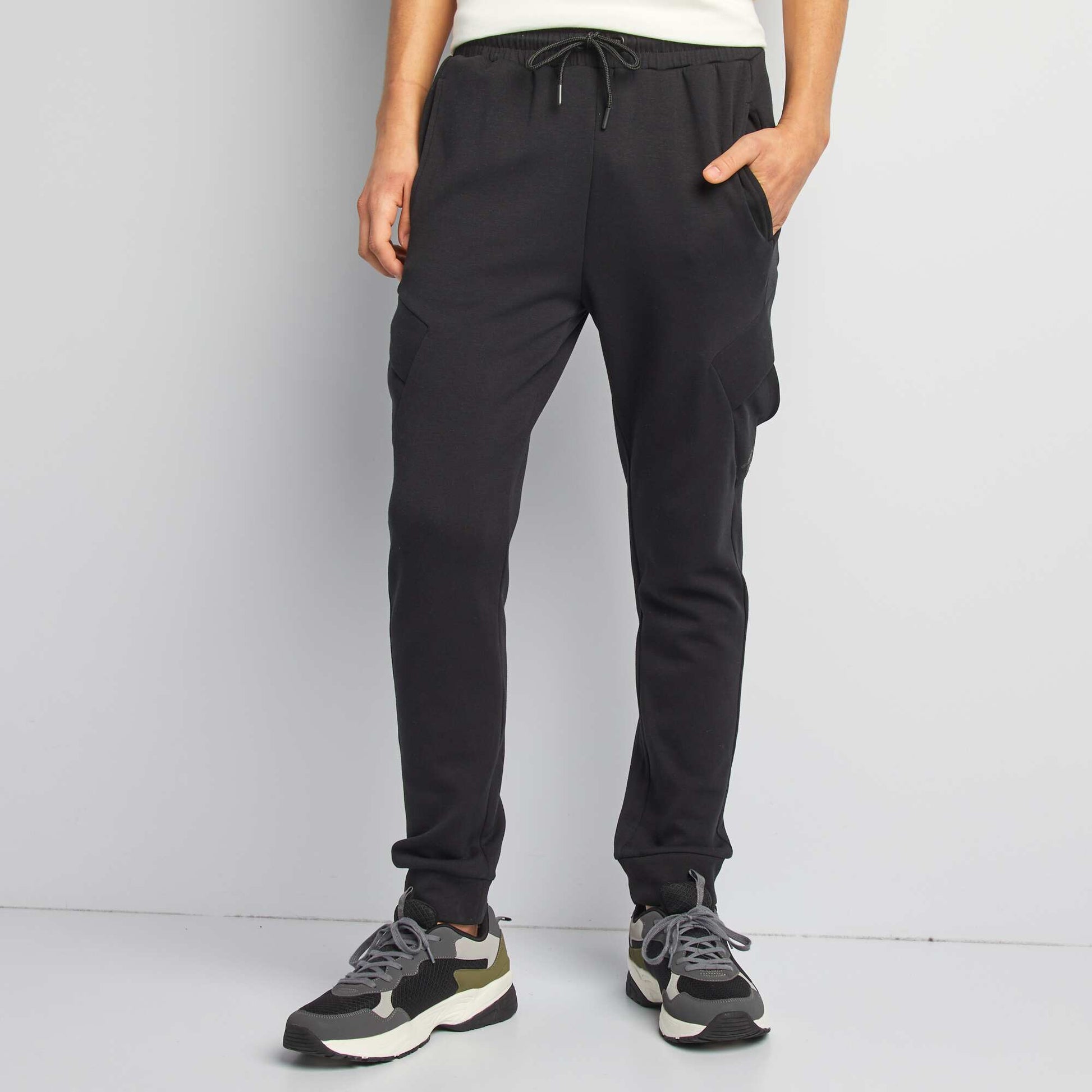 Jogging multi-poches noir