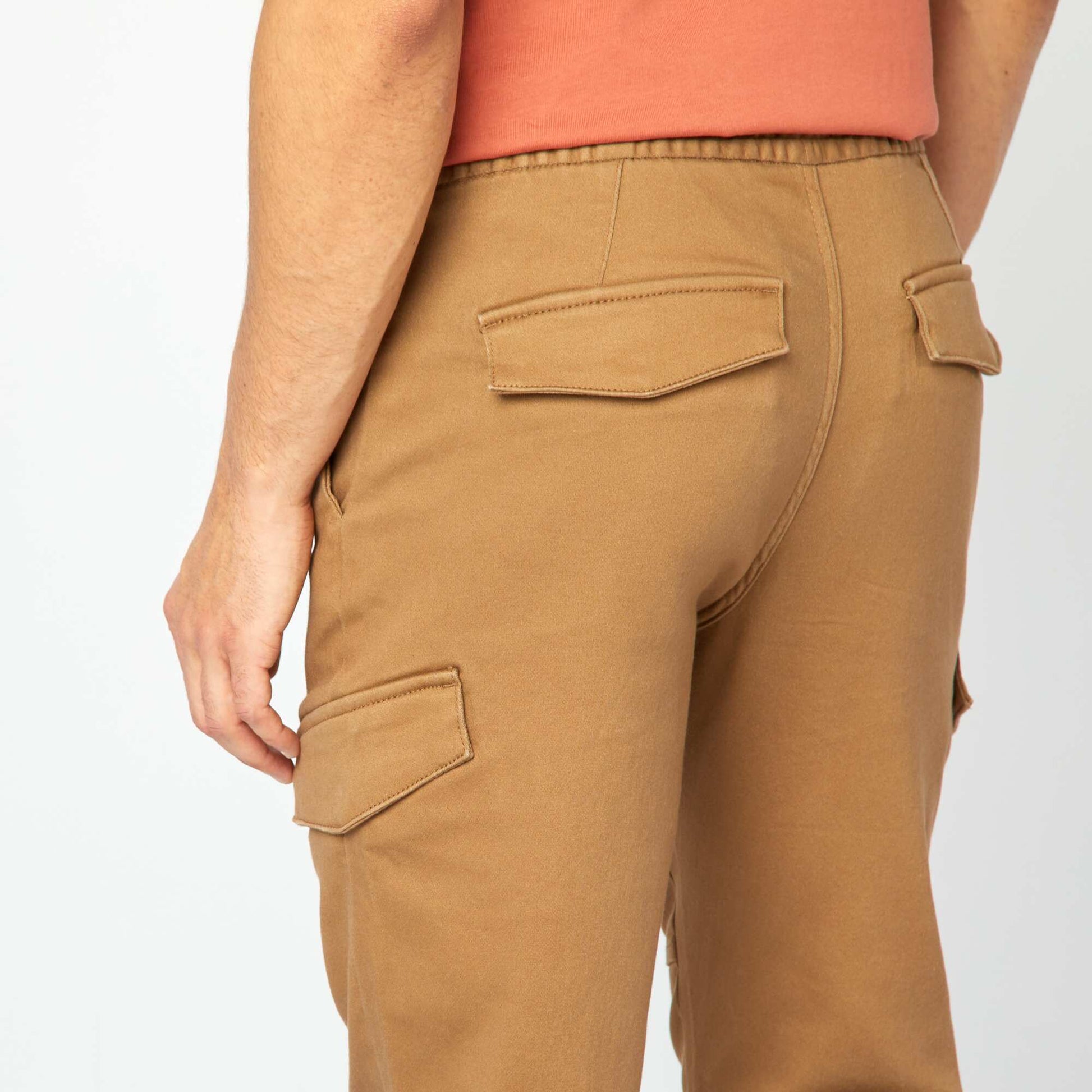 Pantalon multipoches uni MARRON