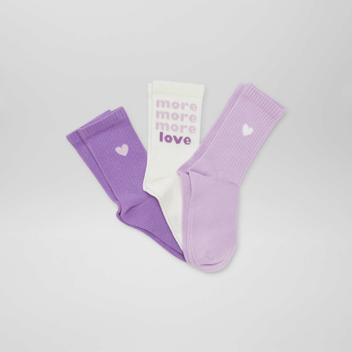 Lot de 3 paires de chaussettes fantaisies de type sport Violet