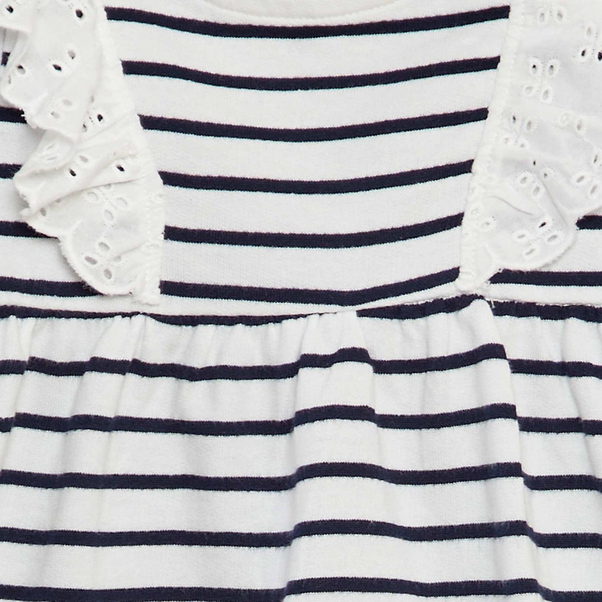Robe avec volants en broderies anglaises Blanc