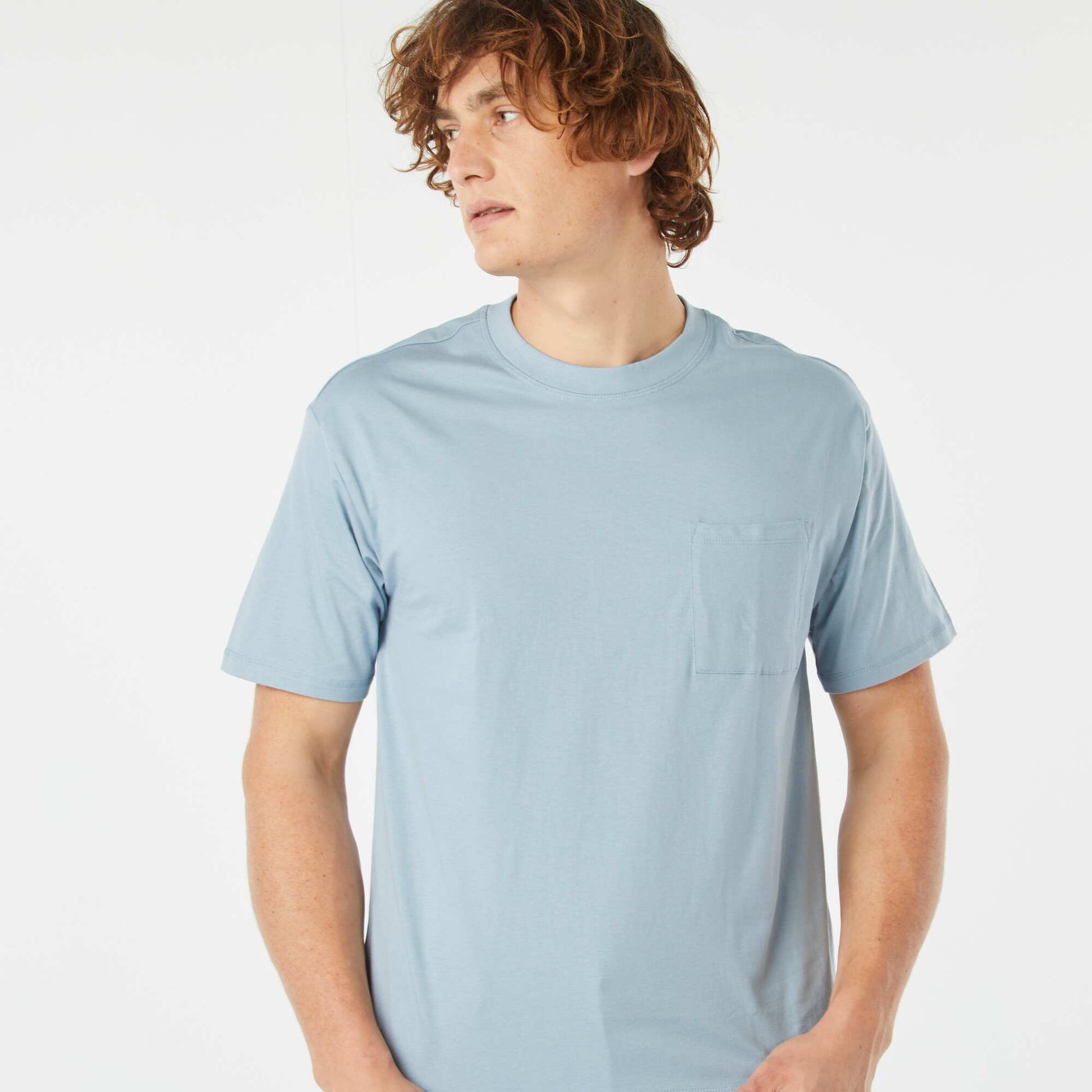 T-shirt uni avec poche poitrine BLEU