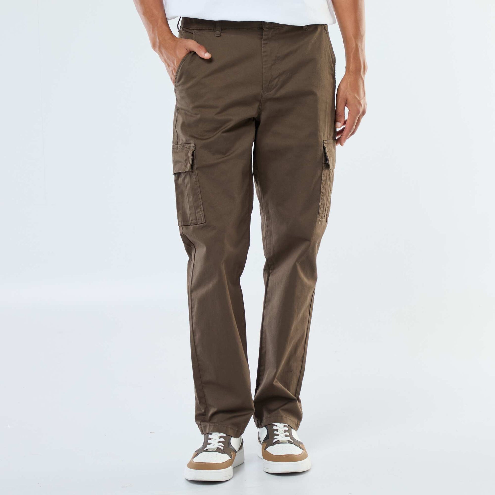 Pantalon multipoches coupe droite MARRON
