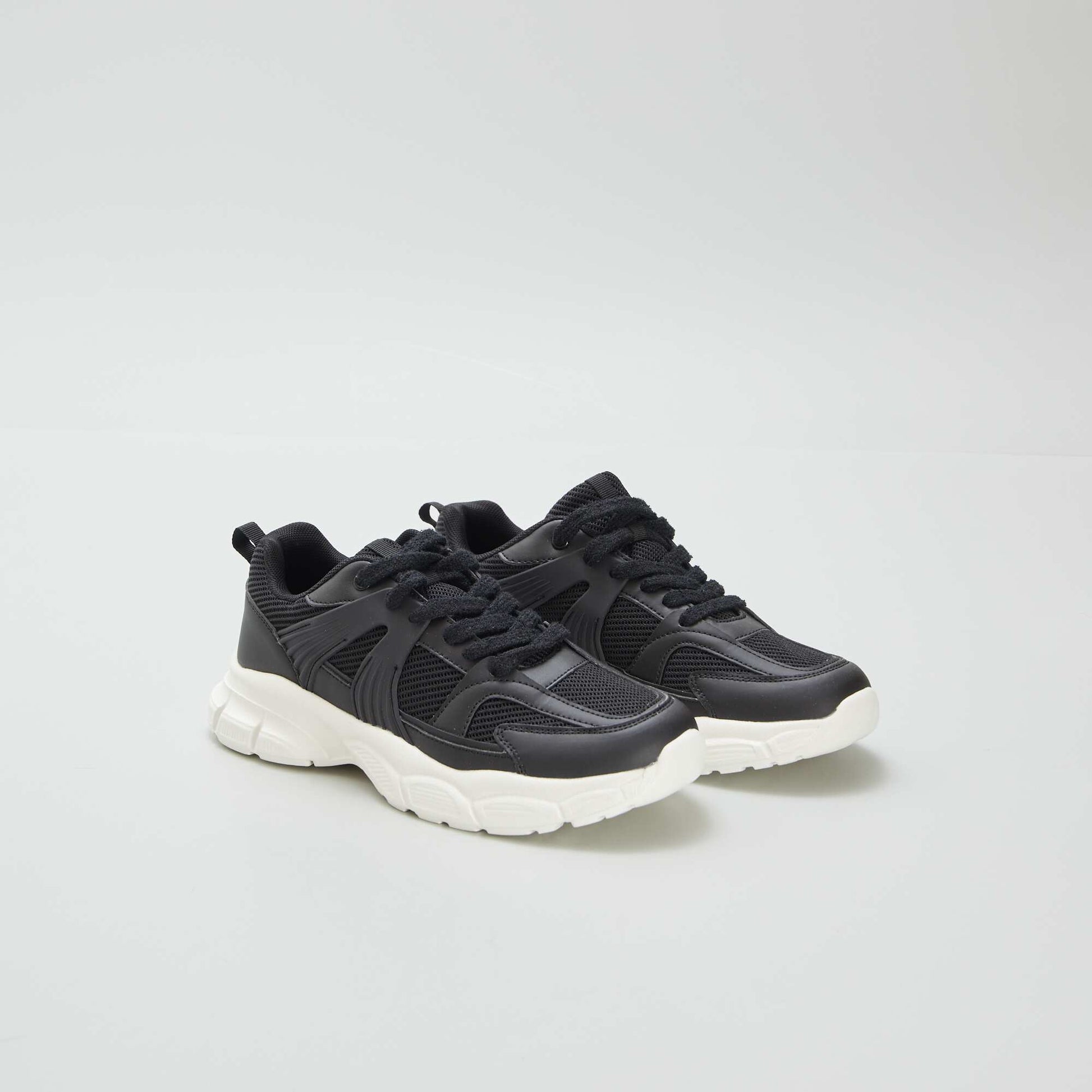 Baskets running semelles chunky Noir
