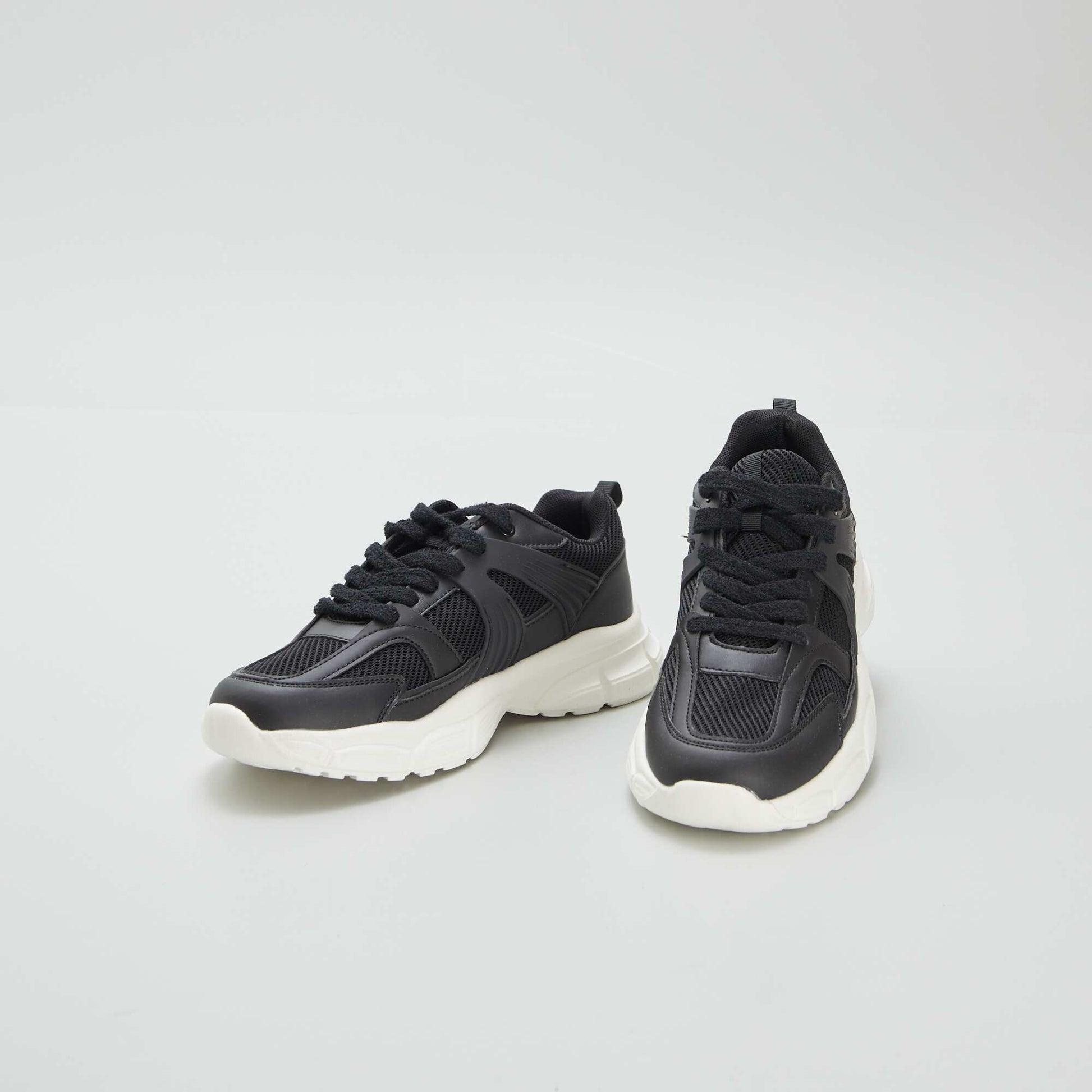 Baskets running semelles chunky Noir
