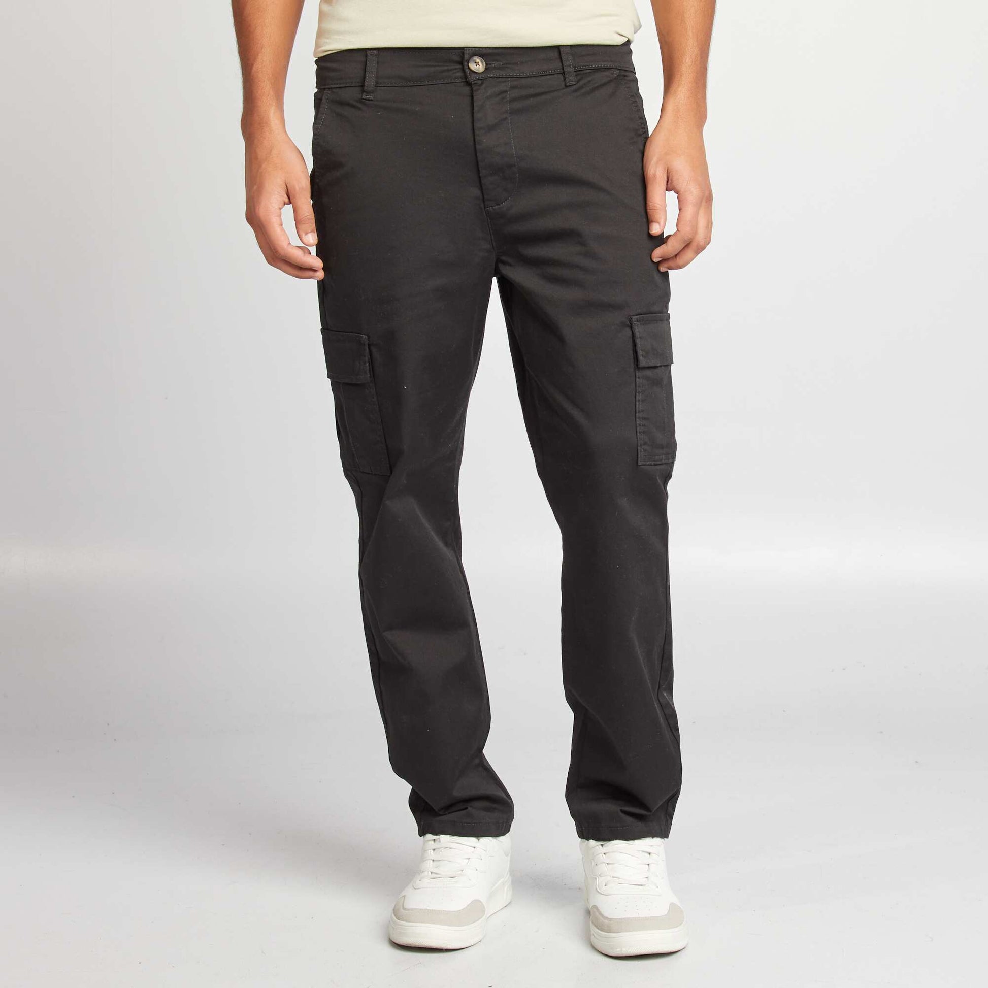 Pantalon multipoches coupe droite NOIR