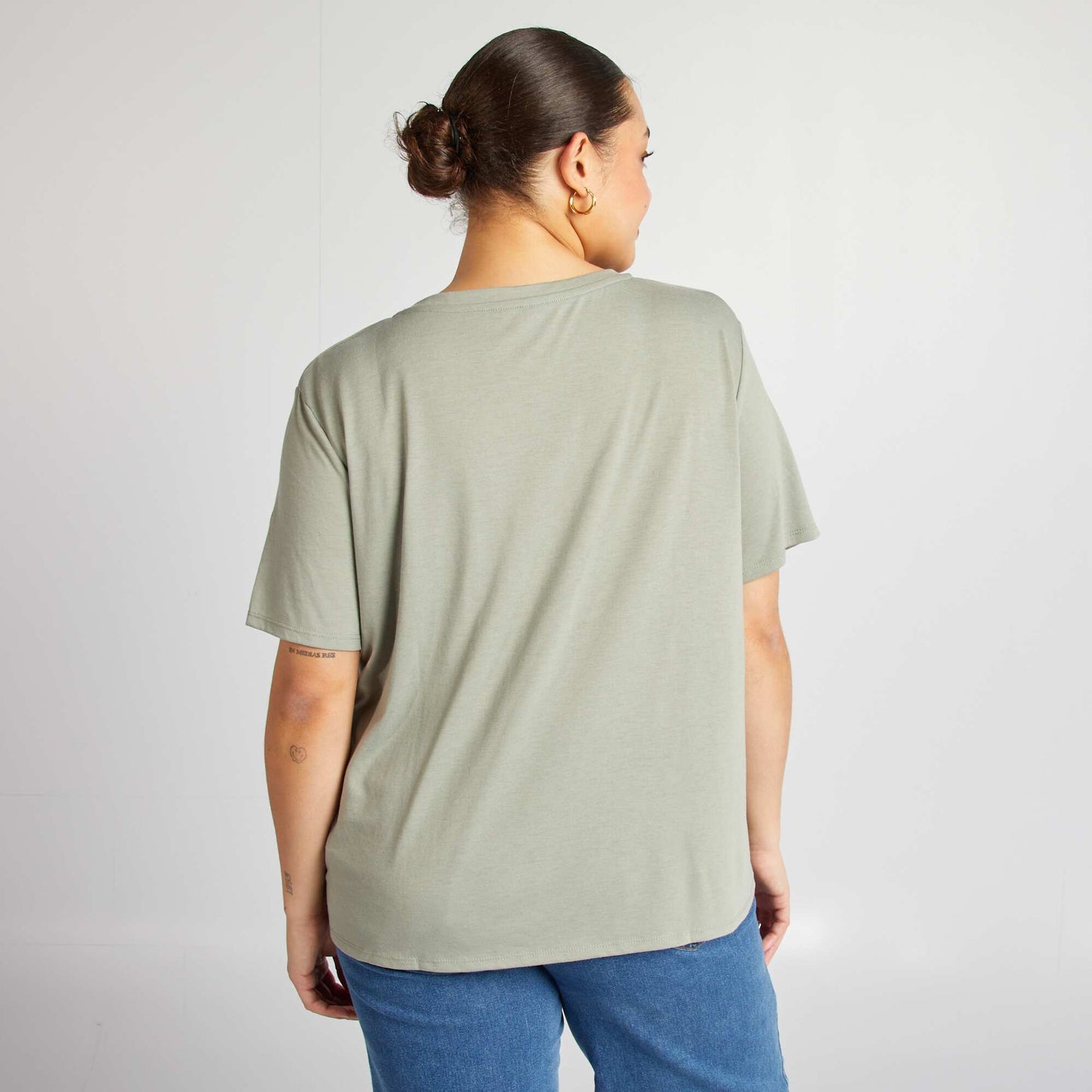 T-shirt basique uni col V VERT
