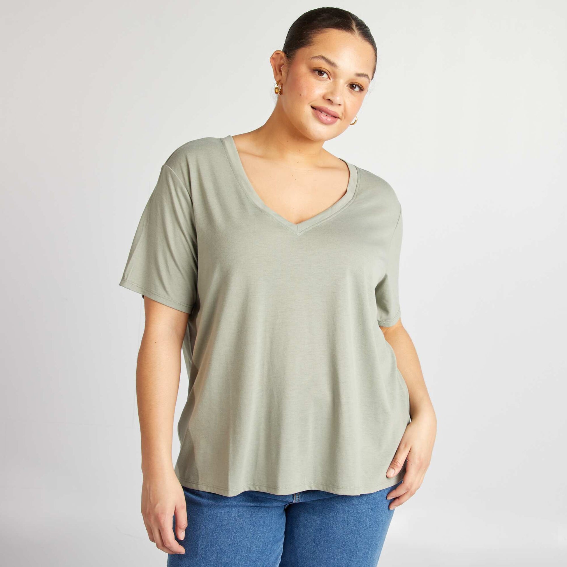 T-shirt basique uni col V VERT