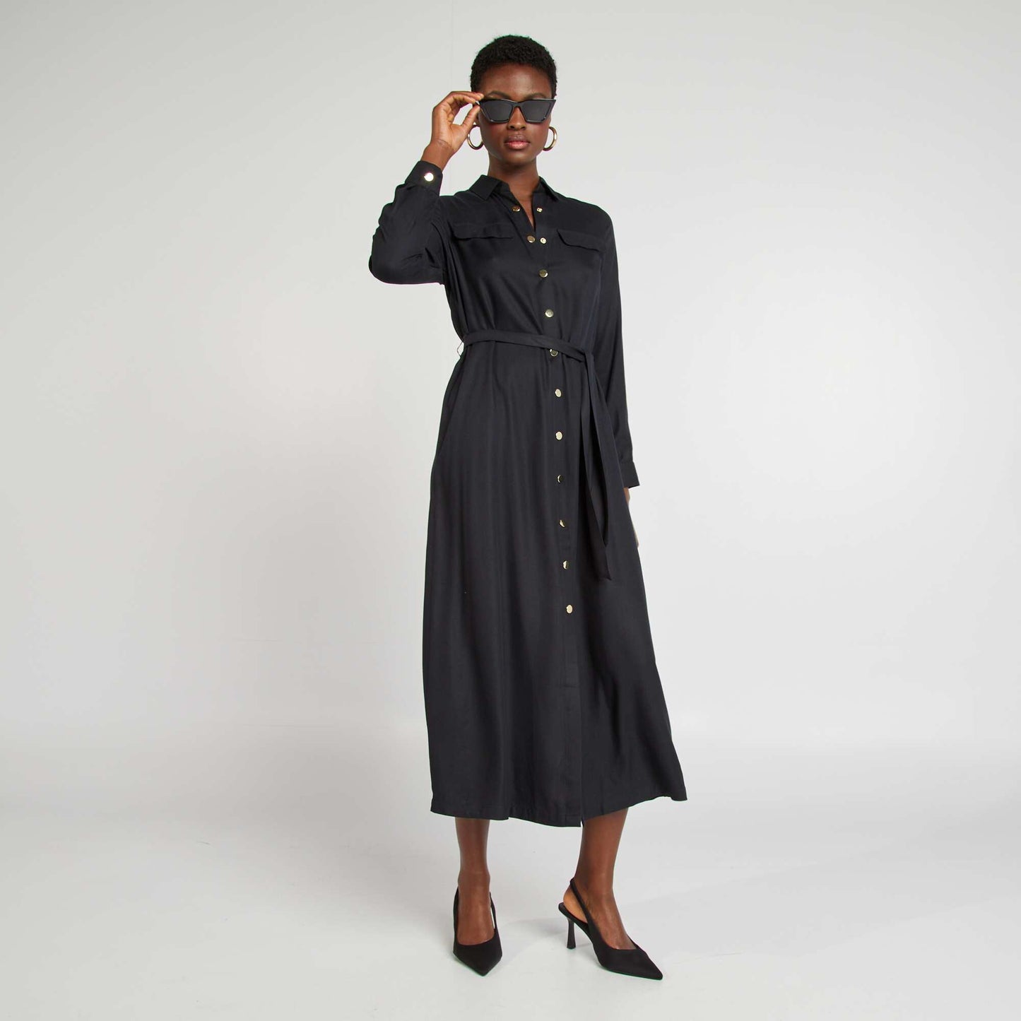 Robe midi ceinturée noir