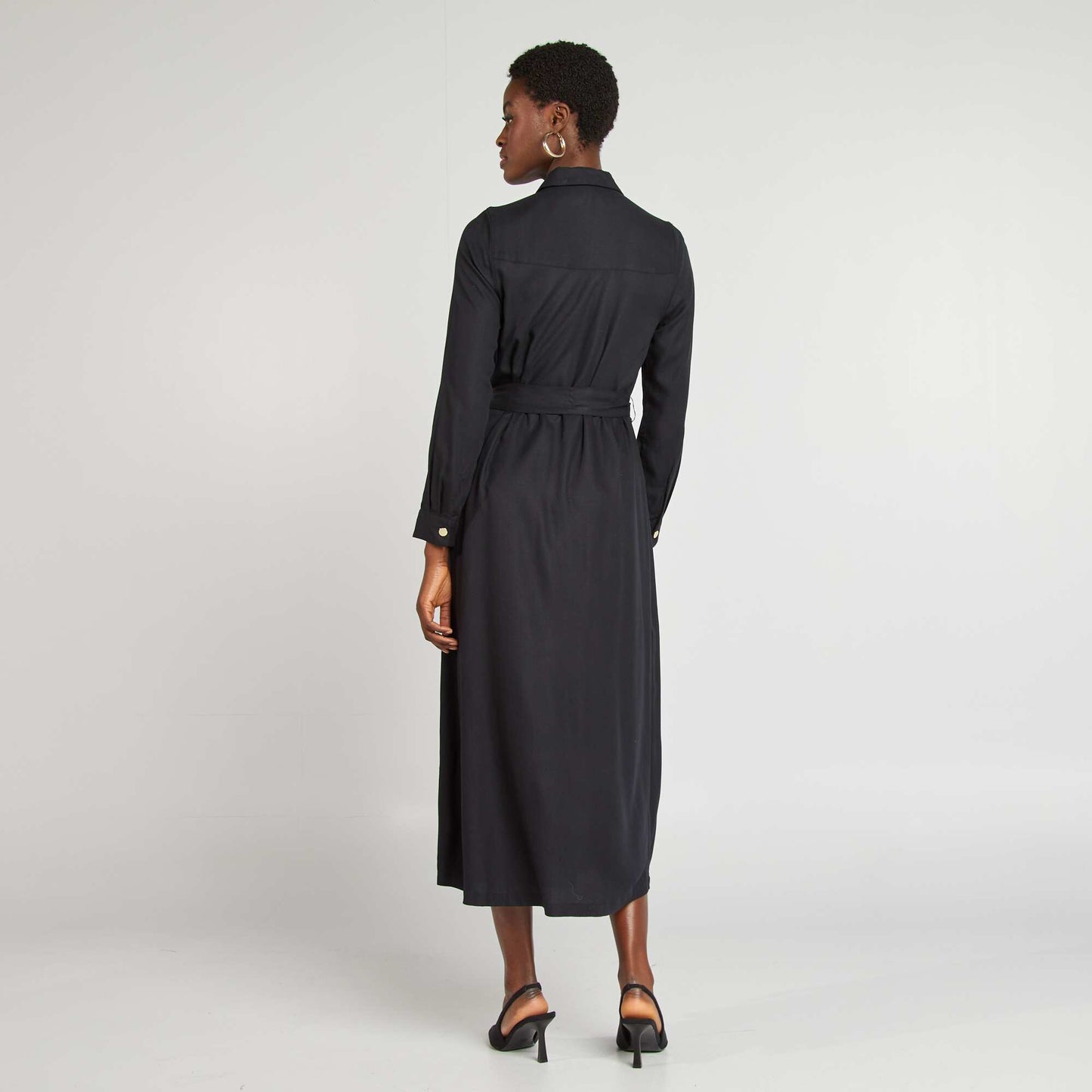 Robe midi ceinturée noir