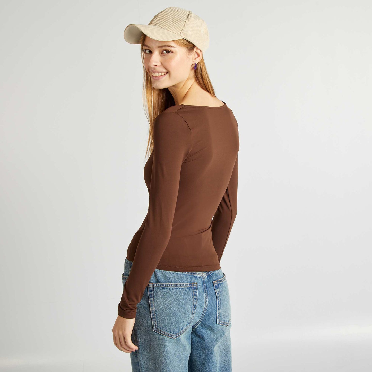 T-shirt col carr marron