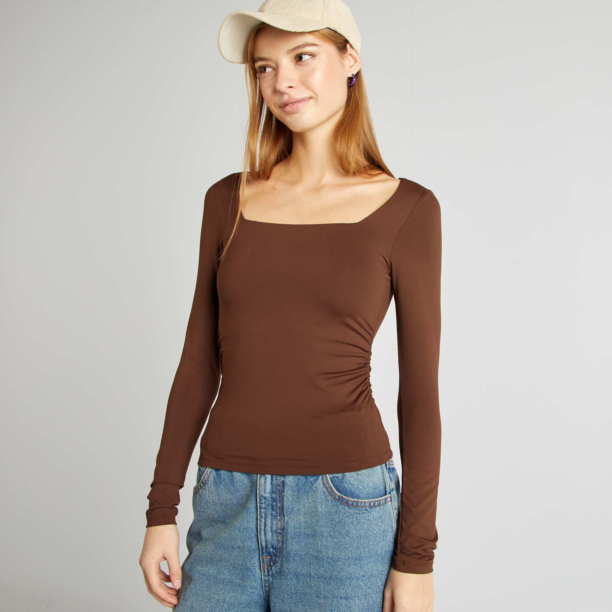 T-shirt col carr marron