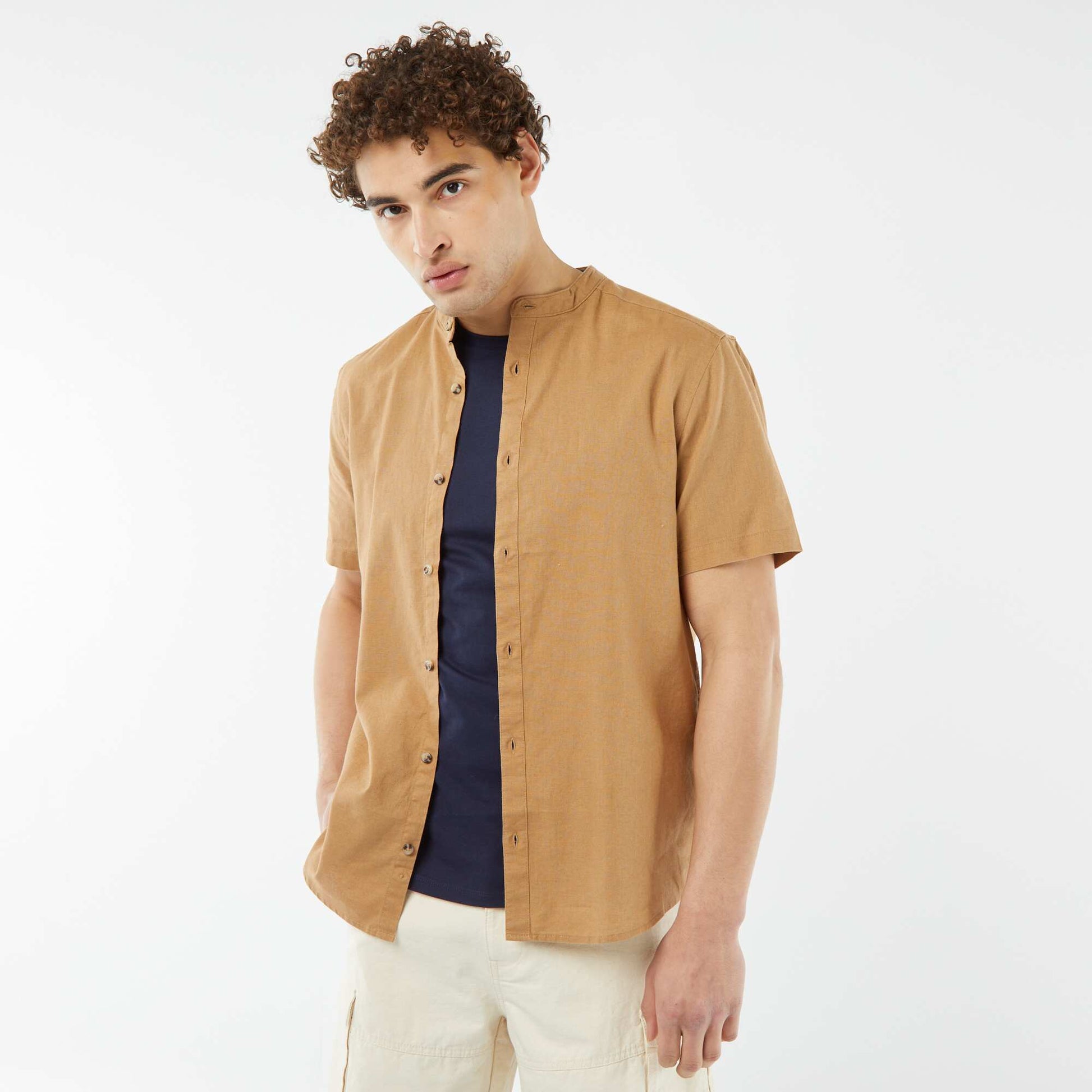 Chemise unie manches courtes col mao BEIGE