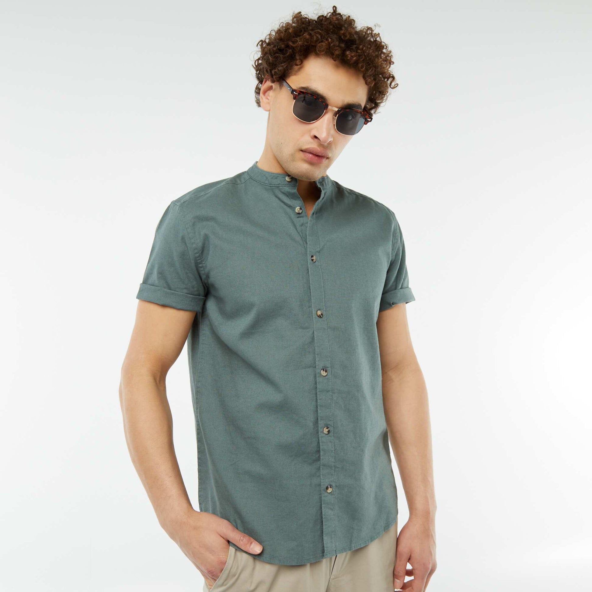 Chemise unie mùanches courtes col mao VERT