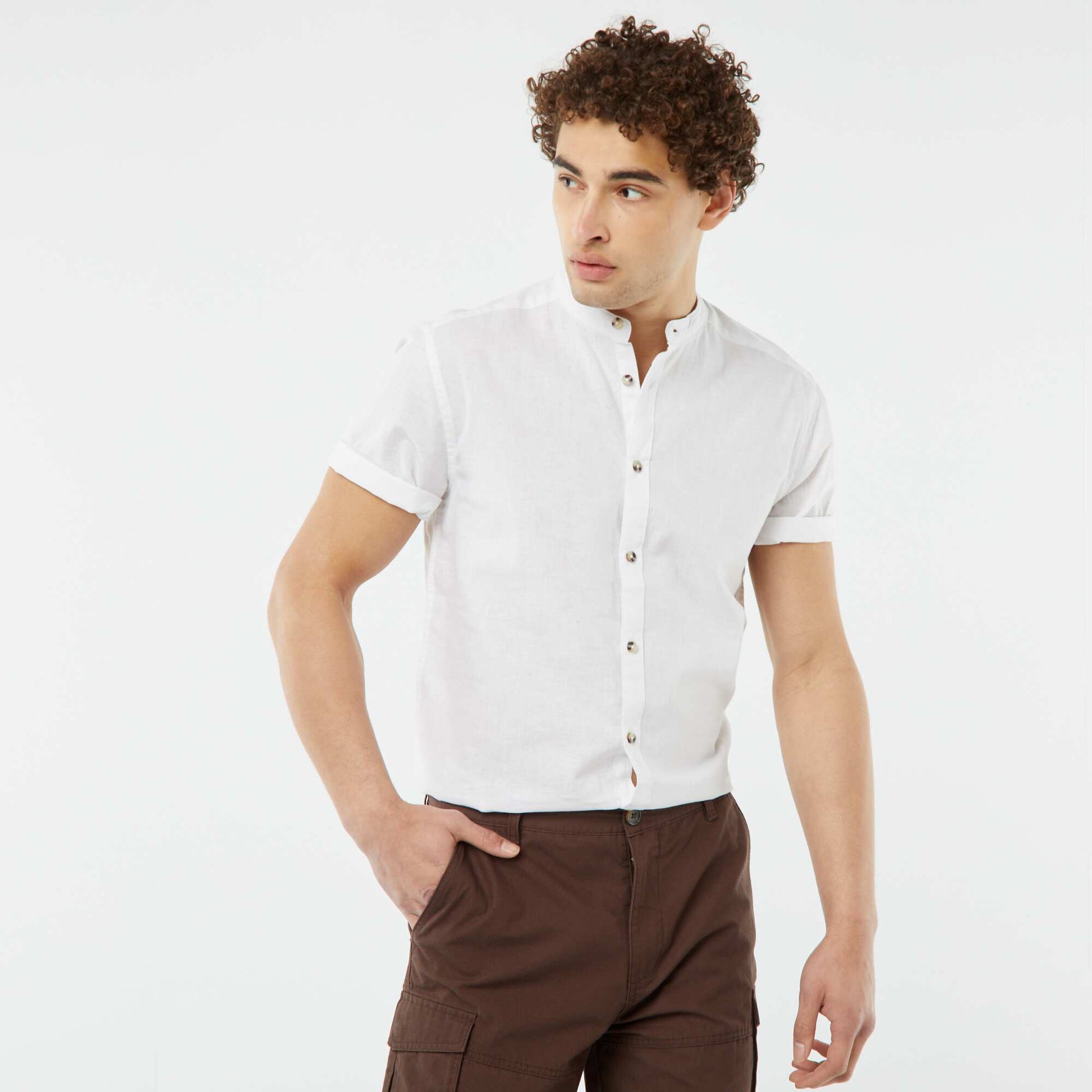 Chemise unie mùanches courtes col mao BLANC