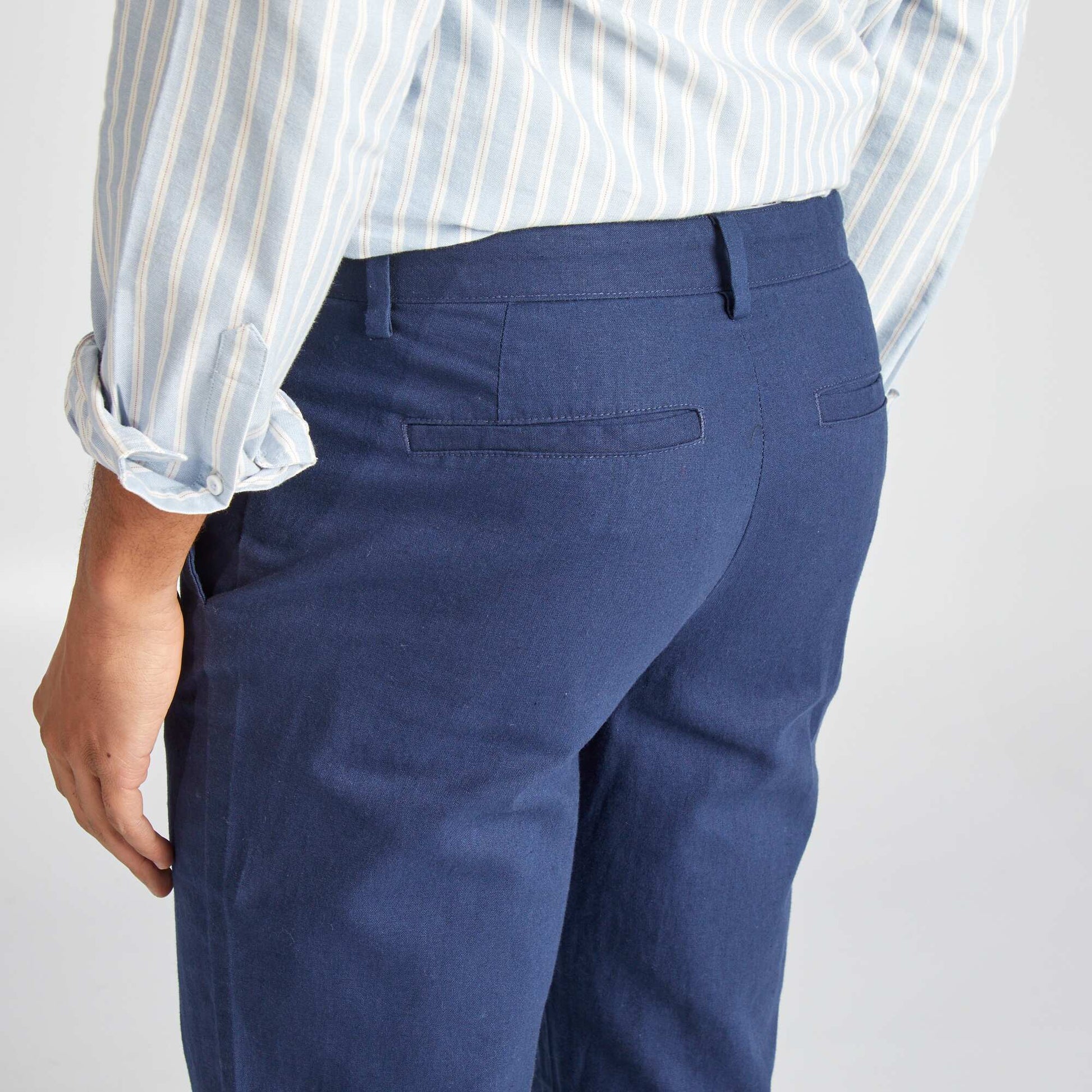 Chino coupe ajustée / slim fit Noir