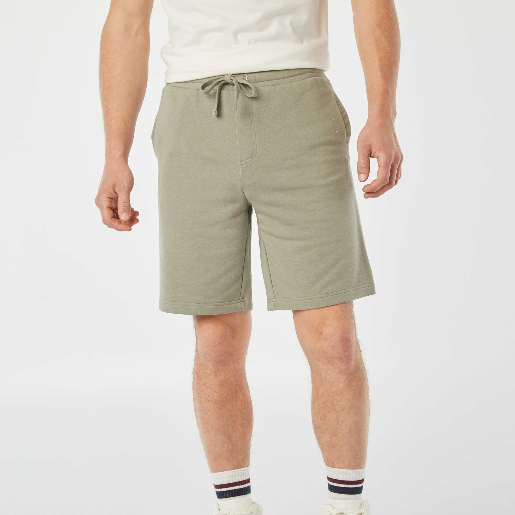 Bermuda jogging uni VERT