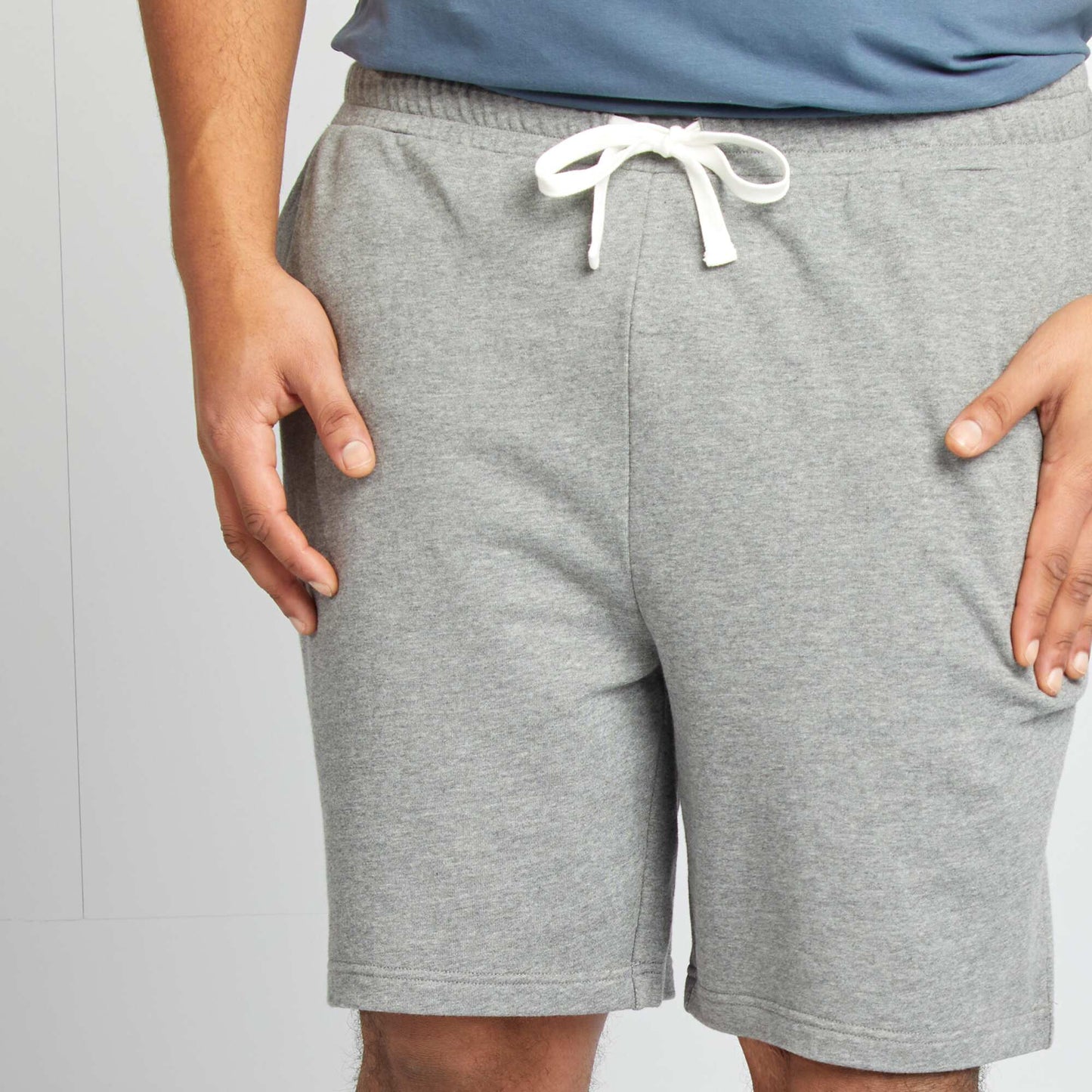 Short en molleton GRIS