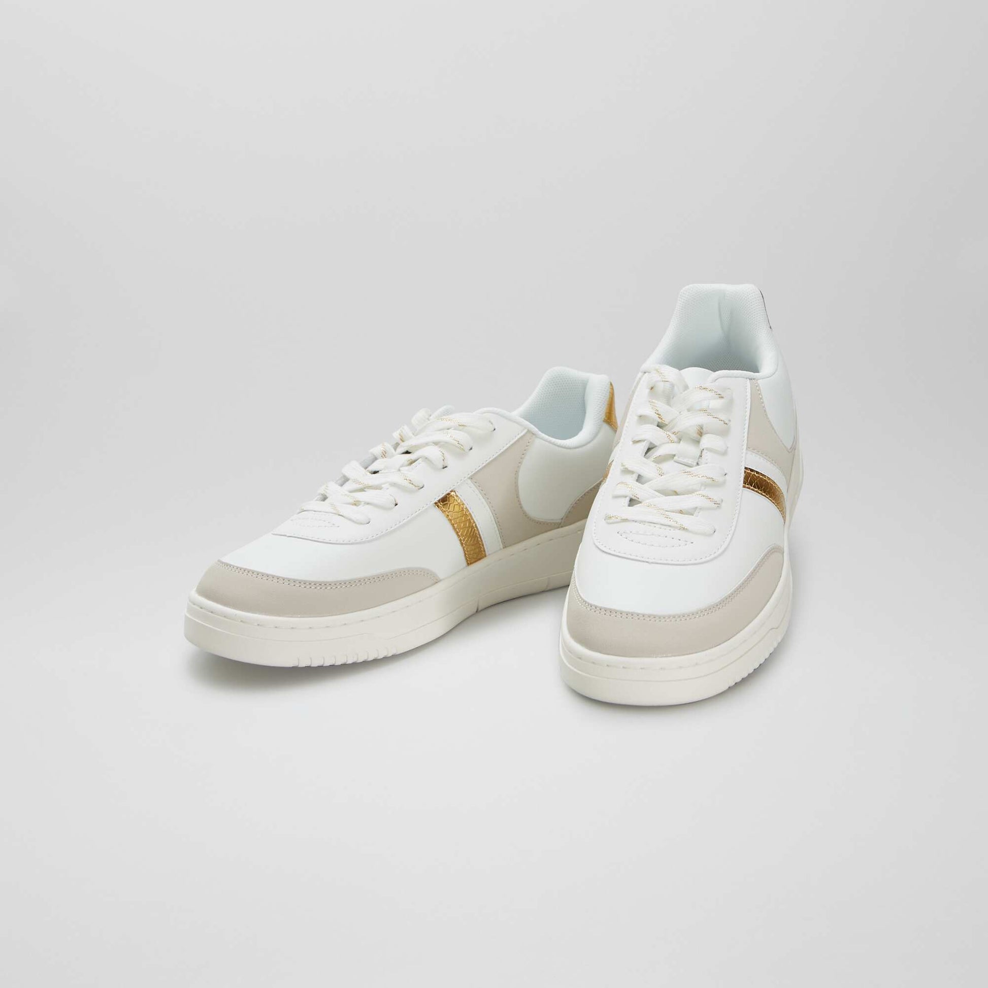 Basket basses en simili Blanc