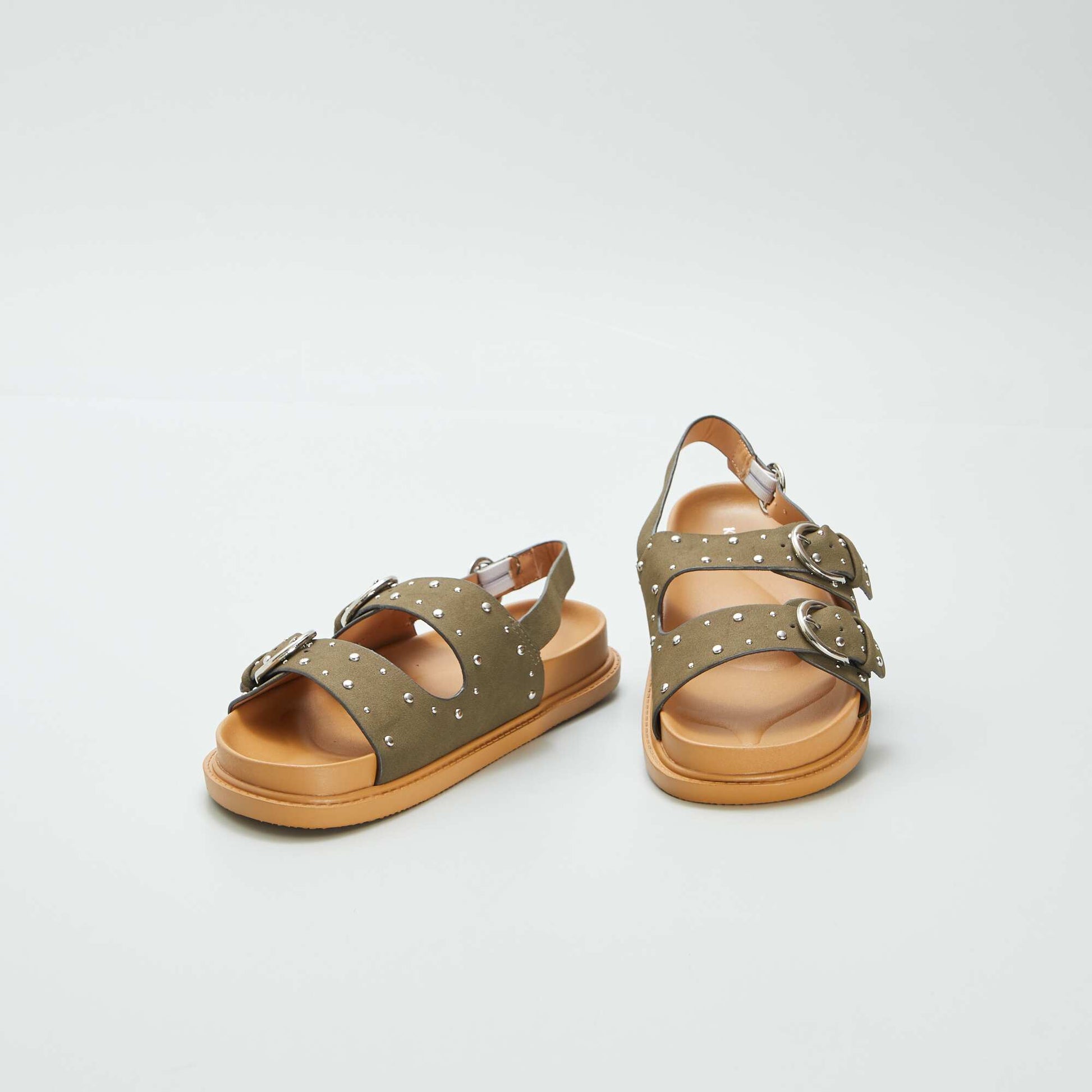 Sandales avec brides cloutées Vert