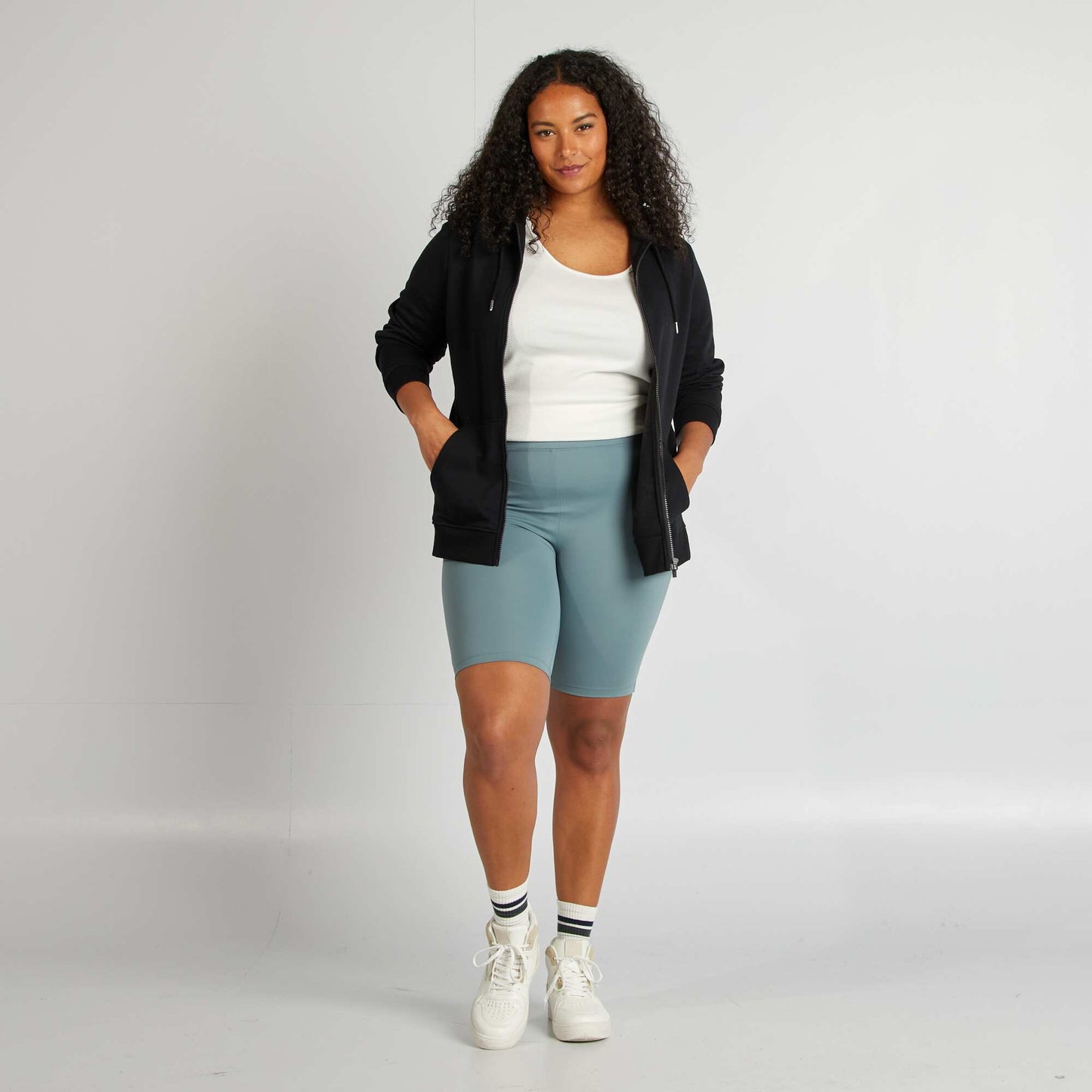 Sweat zippé à capuche noir