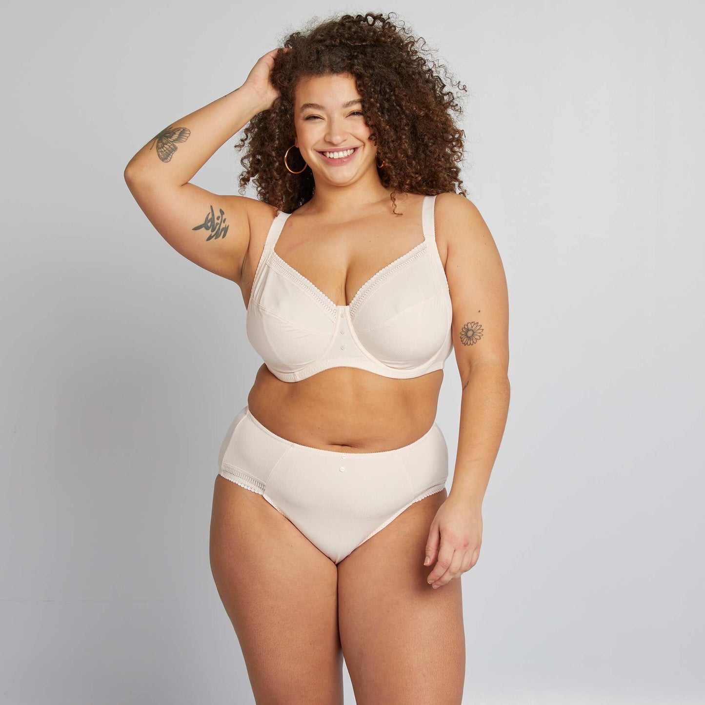 Soutien-gorge corbeille en microfibre côtelée ROSE