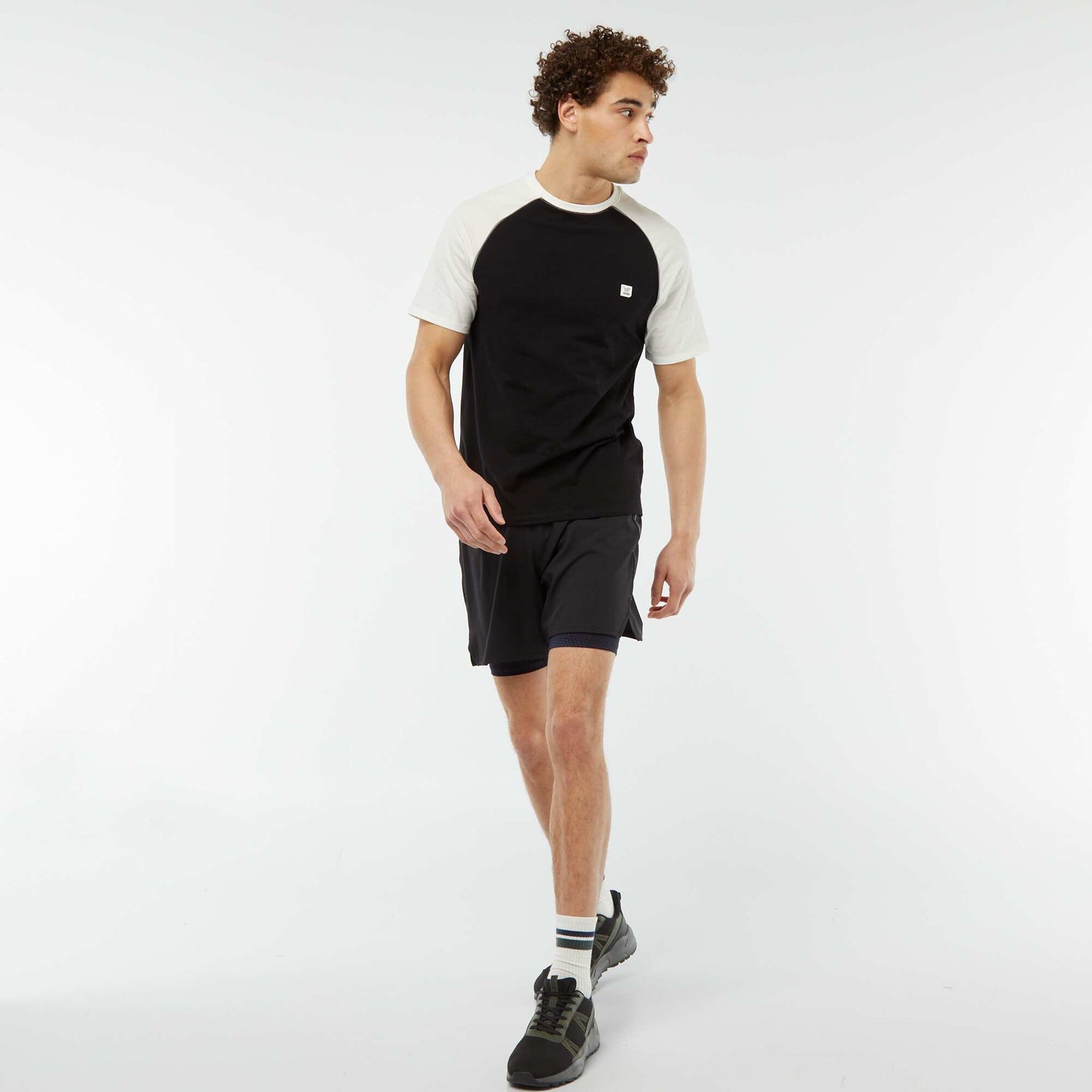 T-shirt à manches courtes raglan NOIR