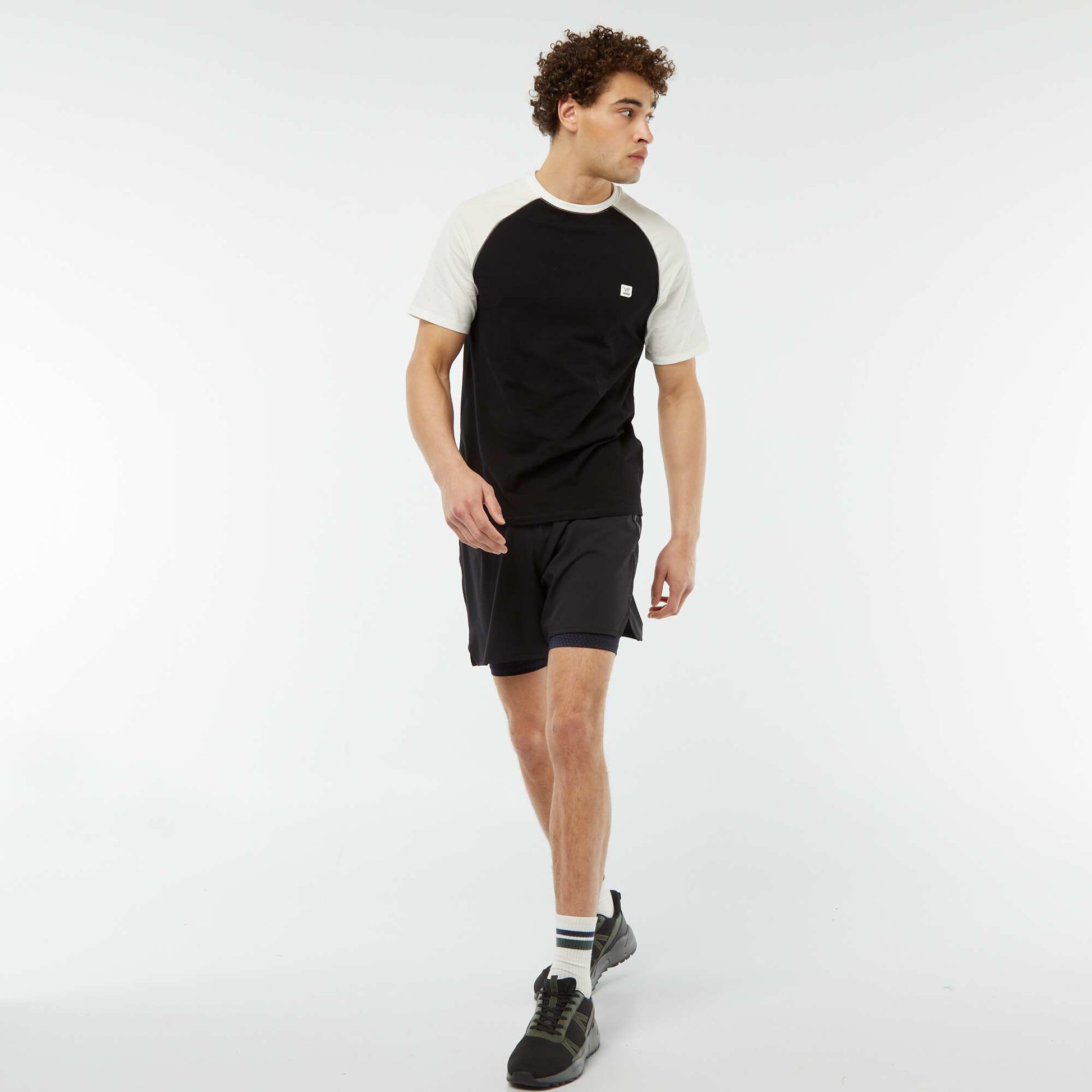 T-shirt à manches courtes raglan NOIR
