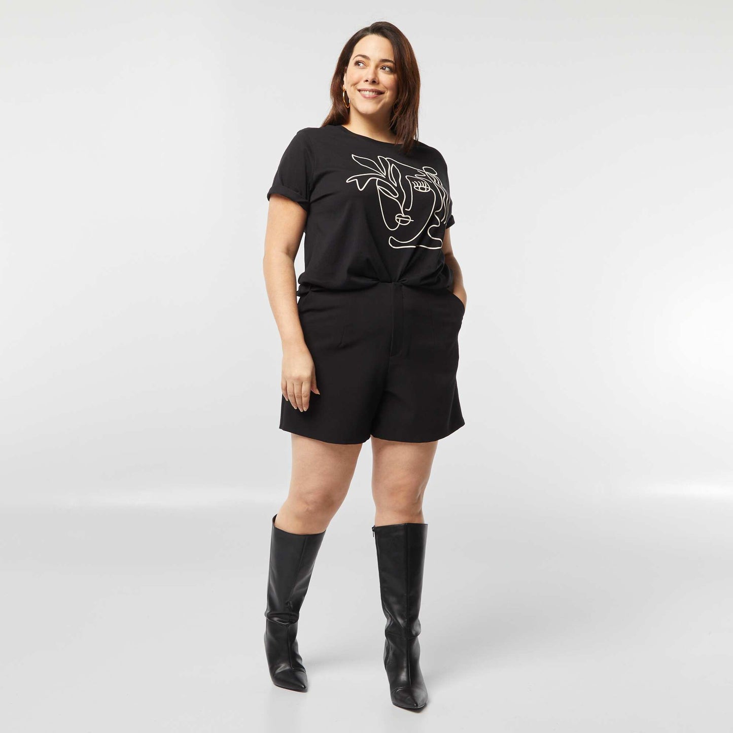 T-shirt à manches courtes avec imprimé NOIR