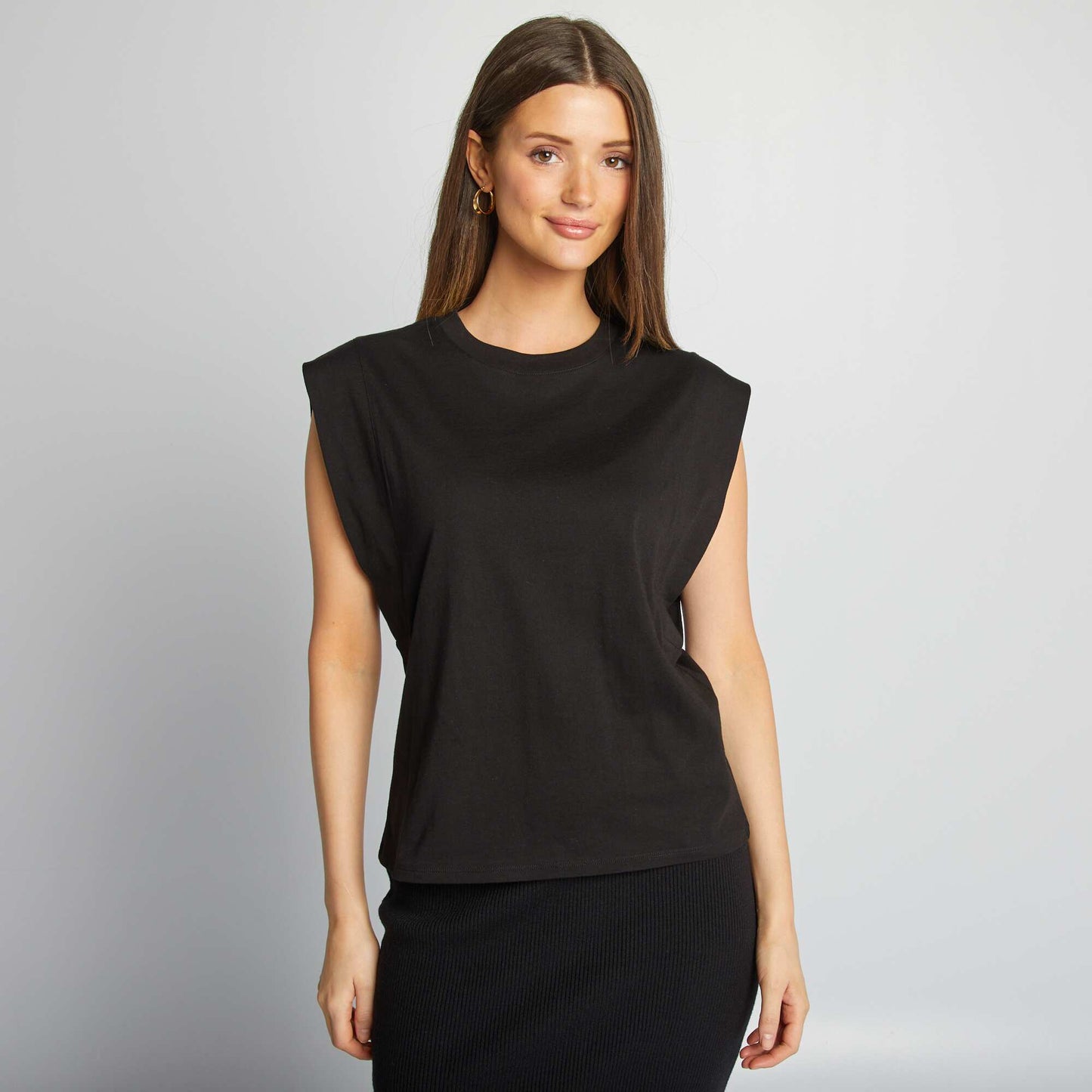 T-shirt sans manches uni NOIR