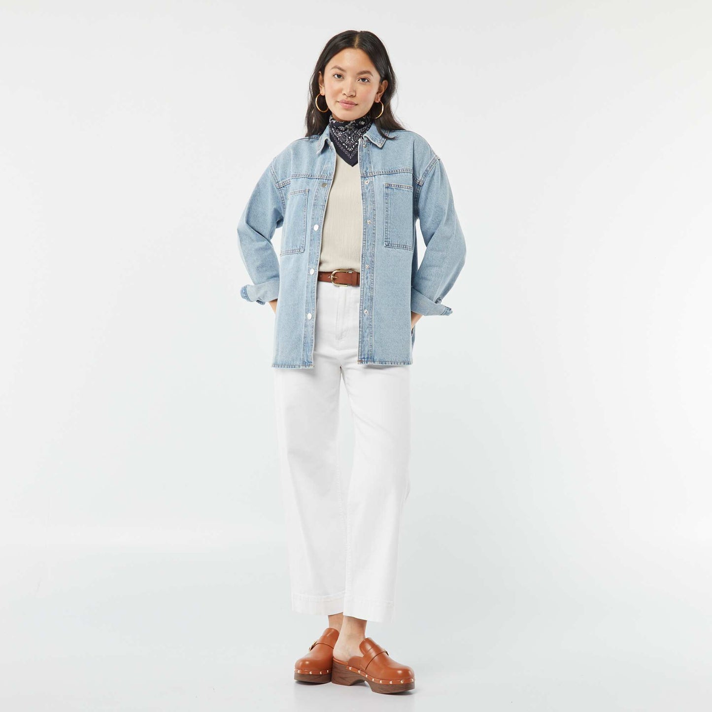 T-shirt en matière fantaisie avec manches chauve-souris GRIS