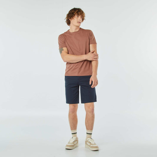 Short chino BLEU