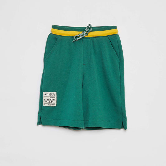 Short de sport avec taille contrastée VERT