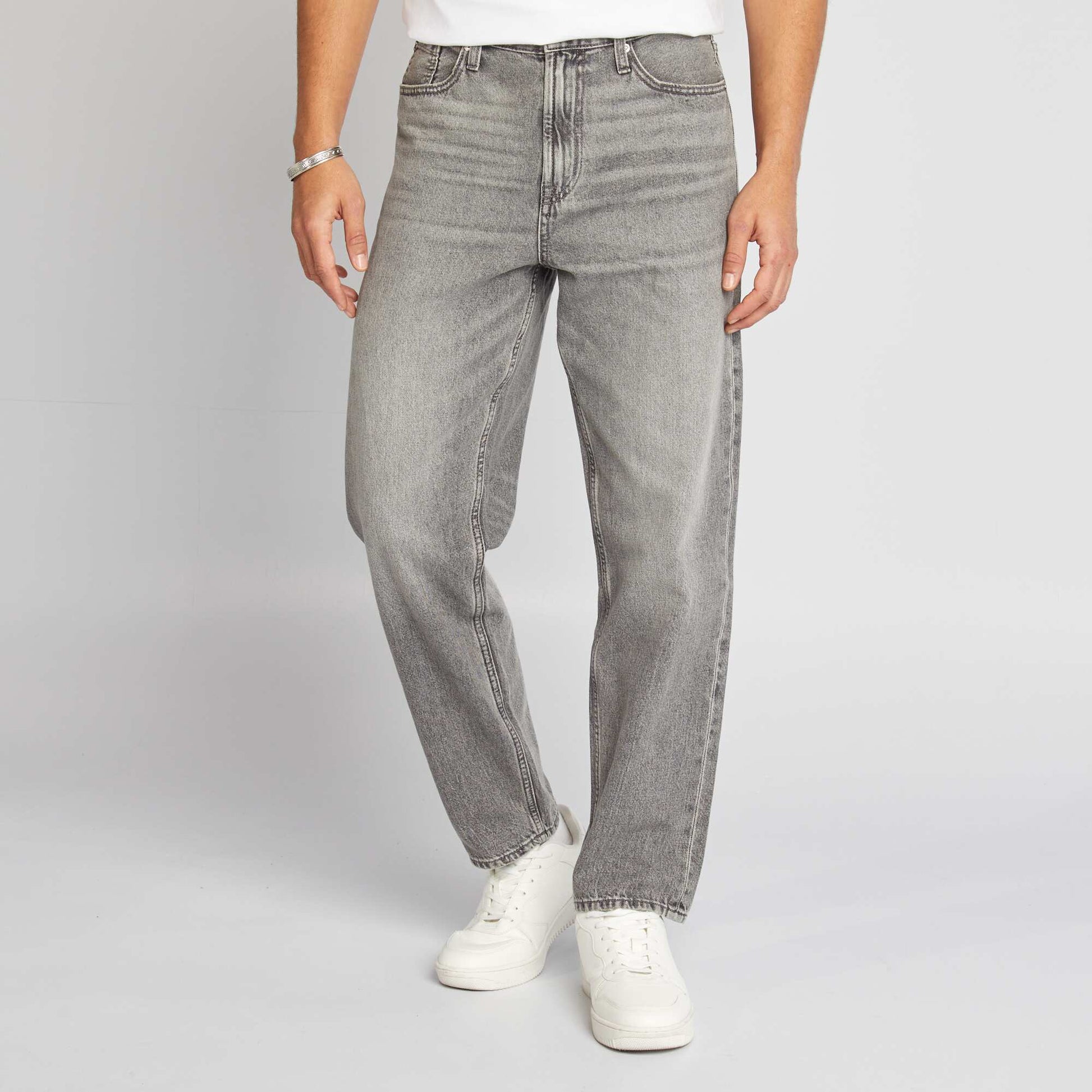 Jean regular 5 poches Gris
