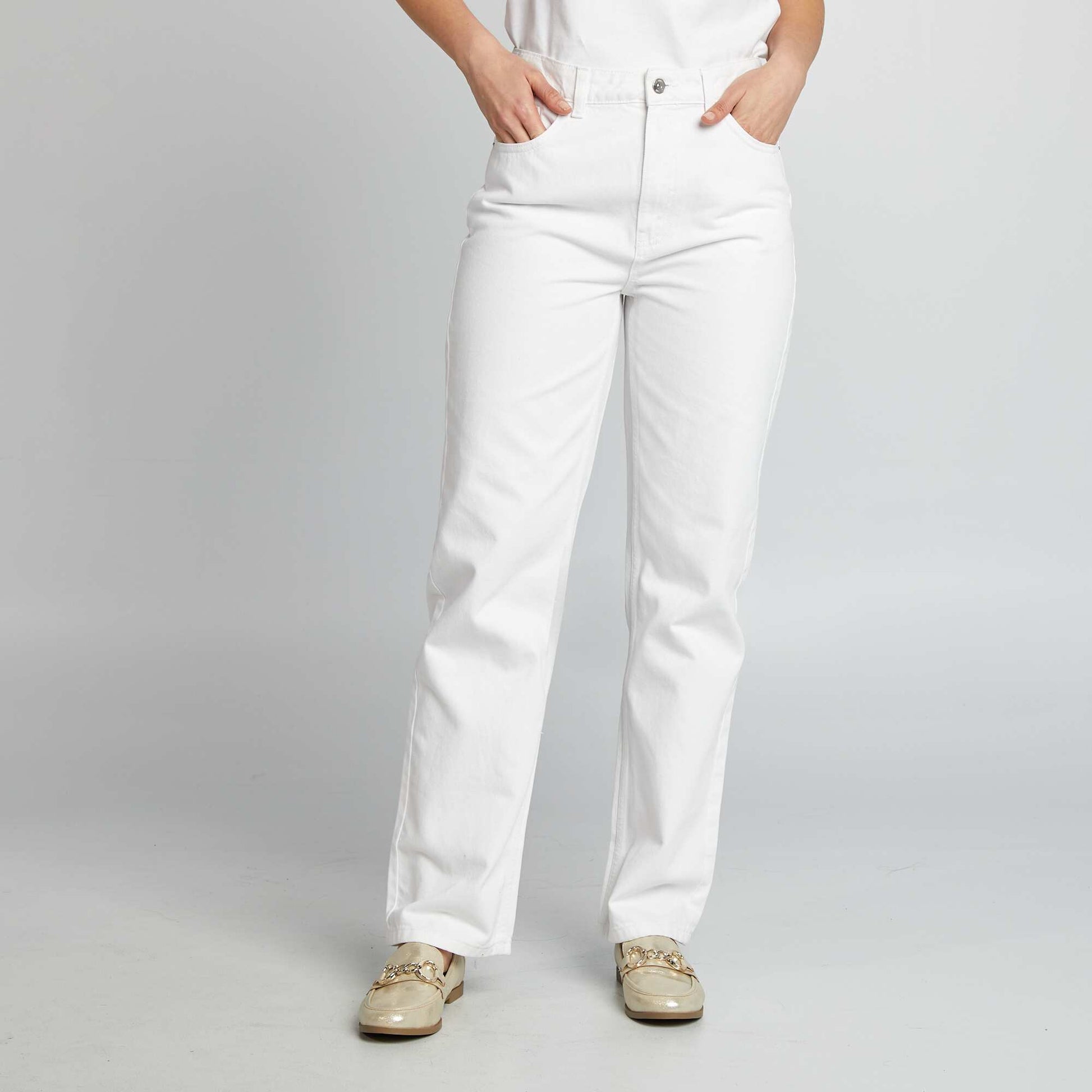 Jean regular / coupe droite BLANC