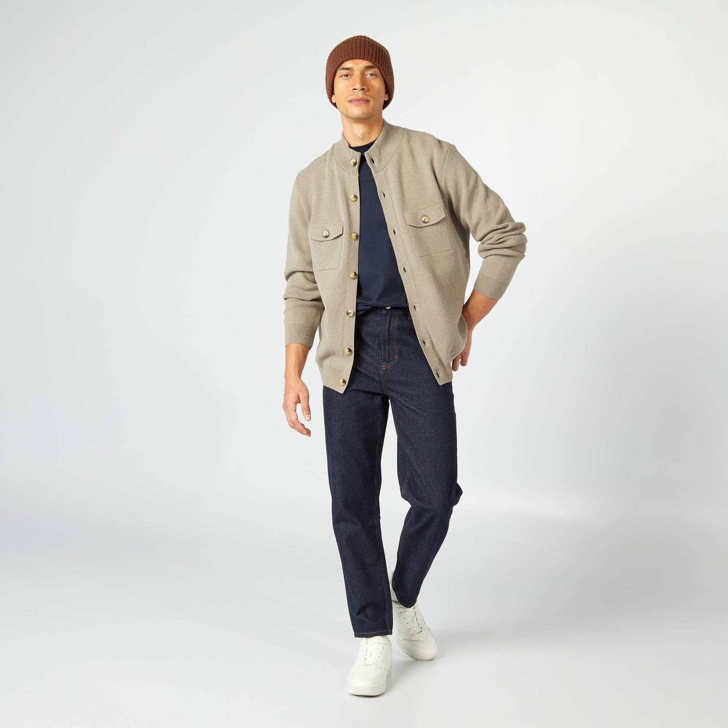 Gilet en maille avec poches à rabat Beige