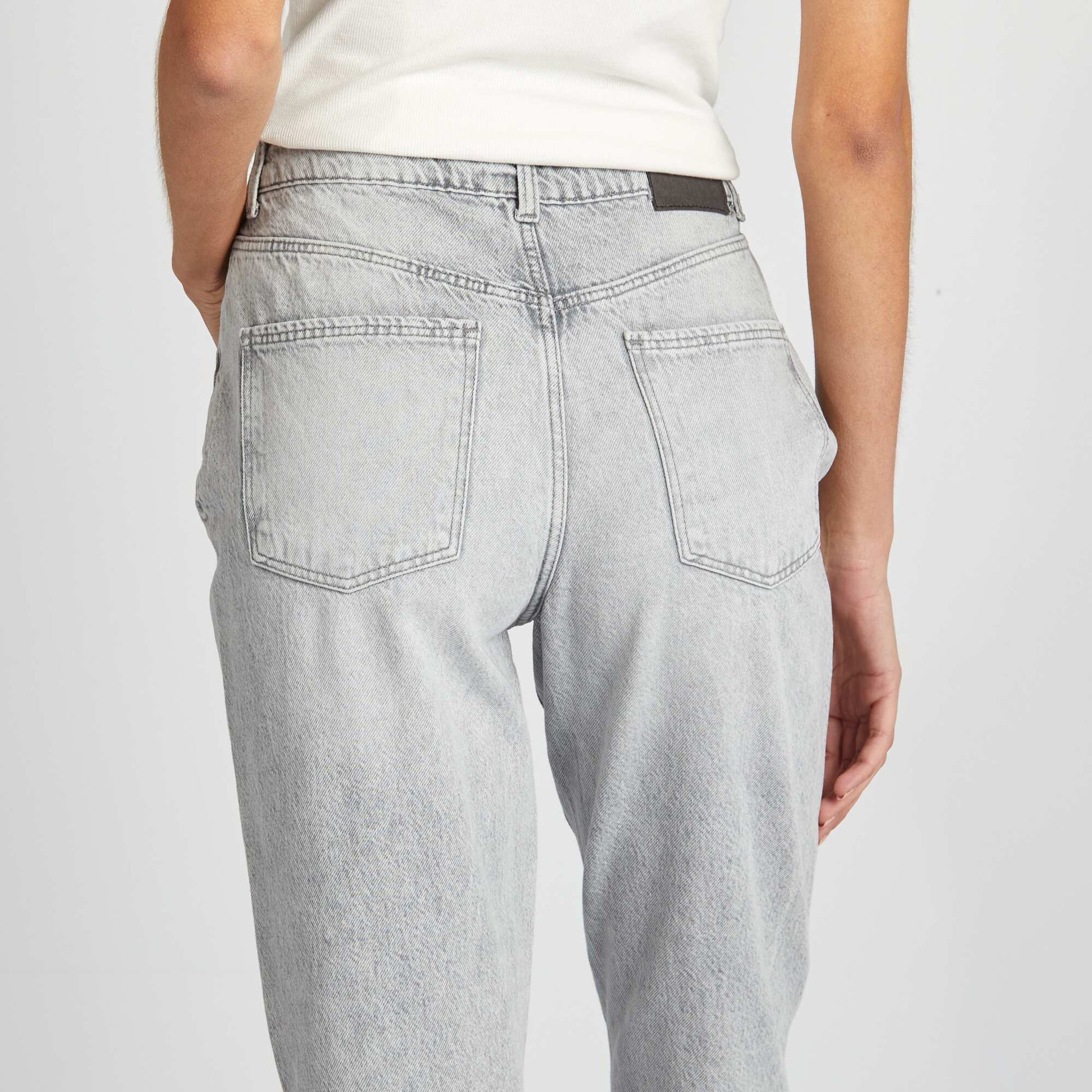 Jean mom taille haute GRIS