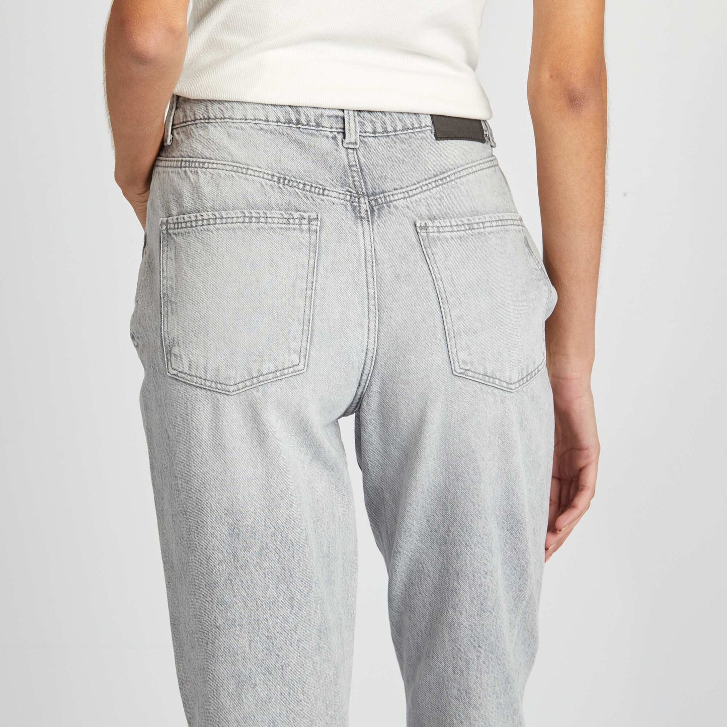 Jean mom taille haute GRIS