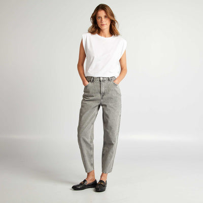 Jean fit barrel GRIS