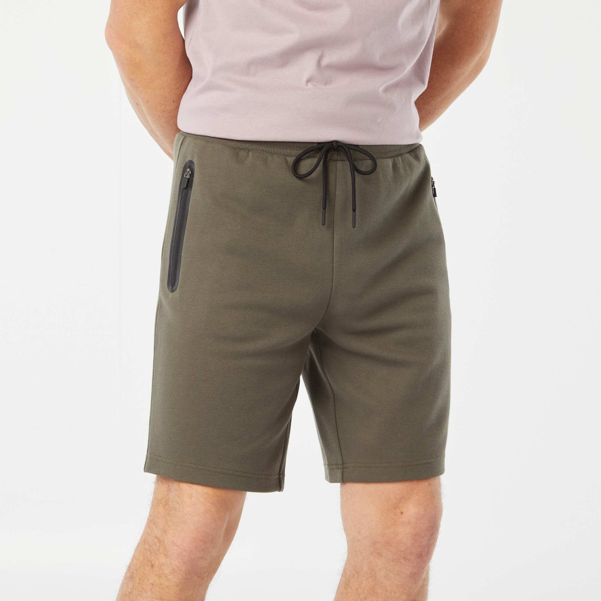 Bermuda avec poches zippées KAKI