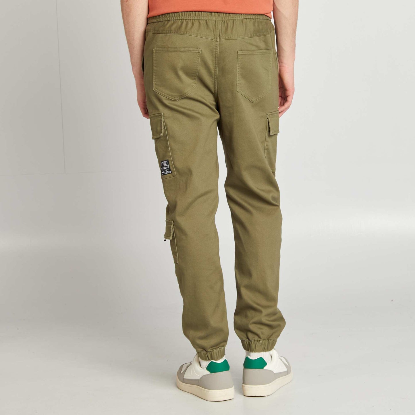 Pantalon esprit 'jogger' multipoches VERT
