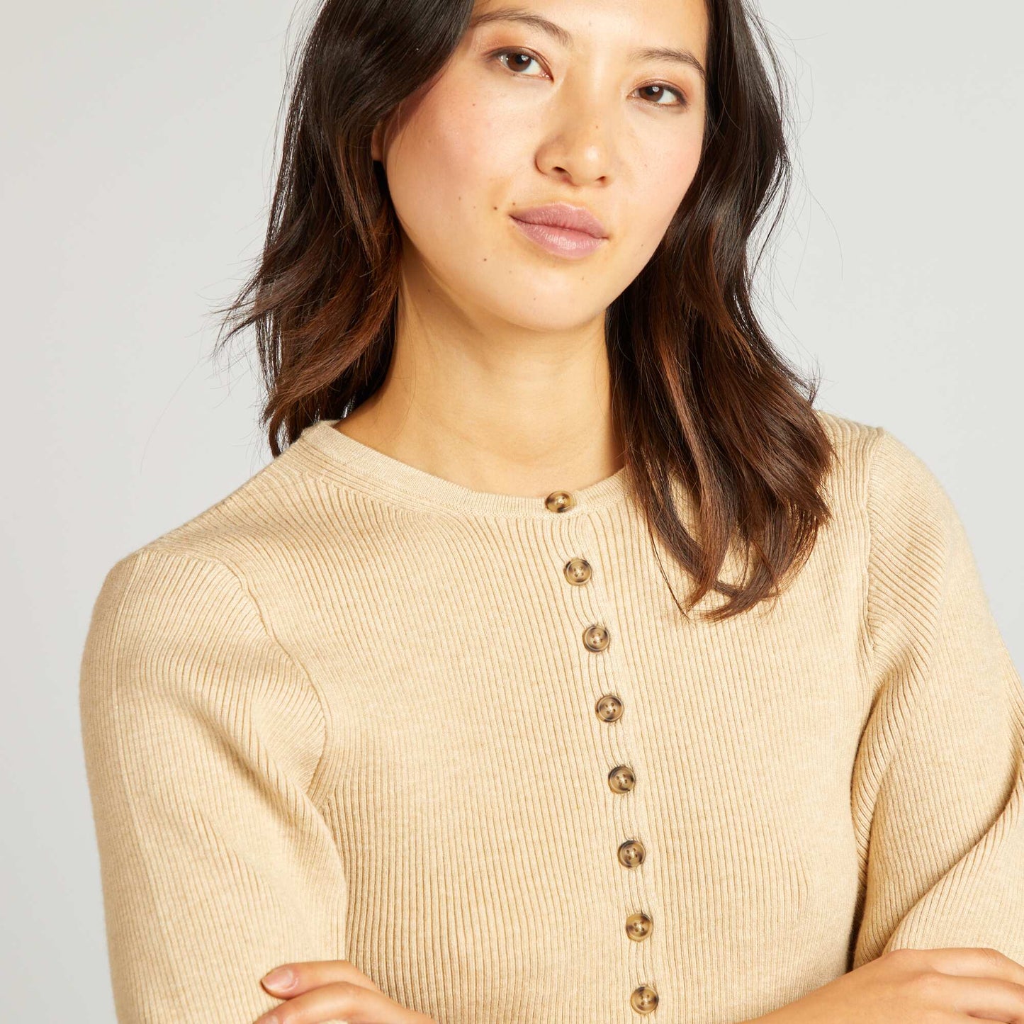 Gilet en maille côtelée avec manches larges BEIGE