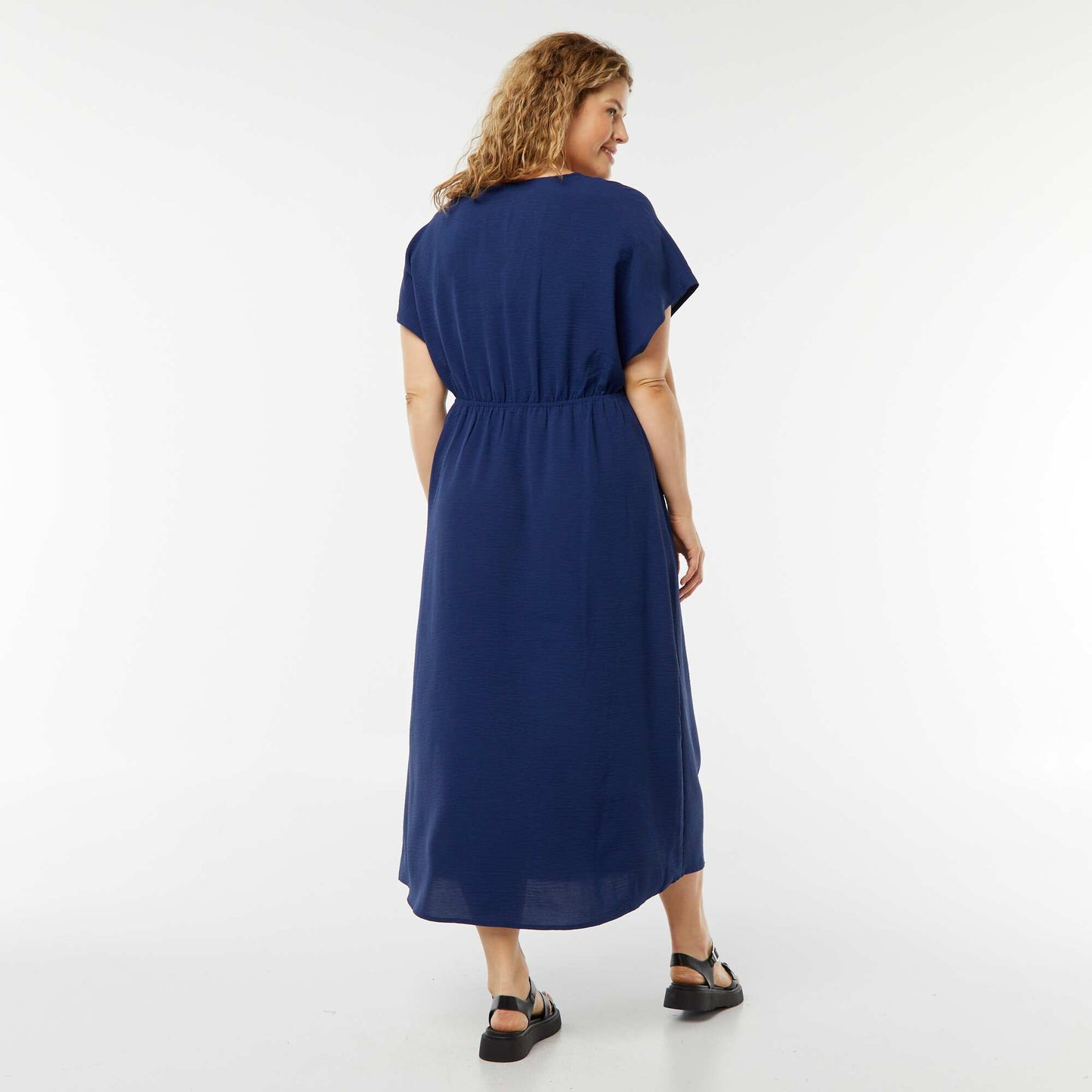 Robe longue en maille stretch et à manches courtes BLEU