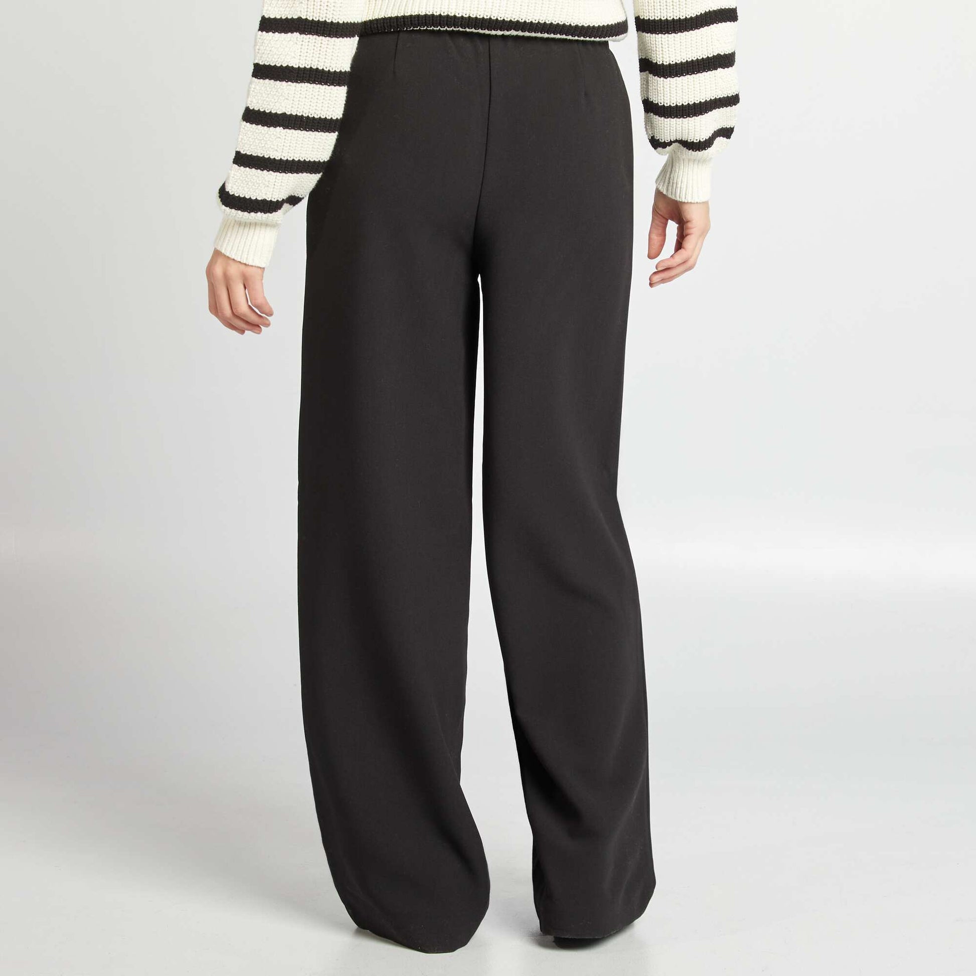 Pantalon large avec taille élastique et cordons de serrrage noir