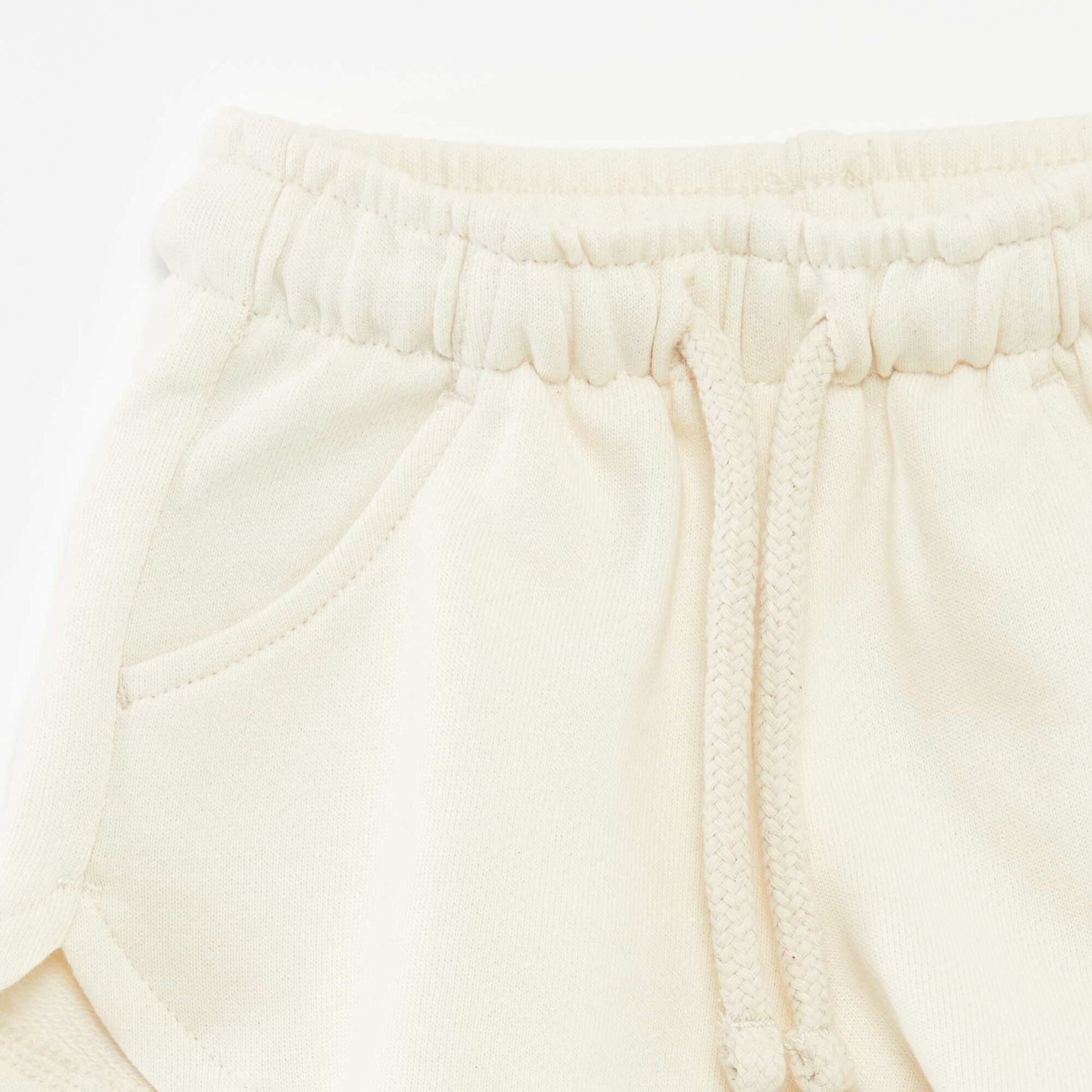Short uni avec poches BLANC