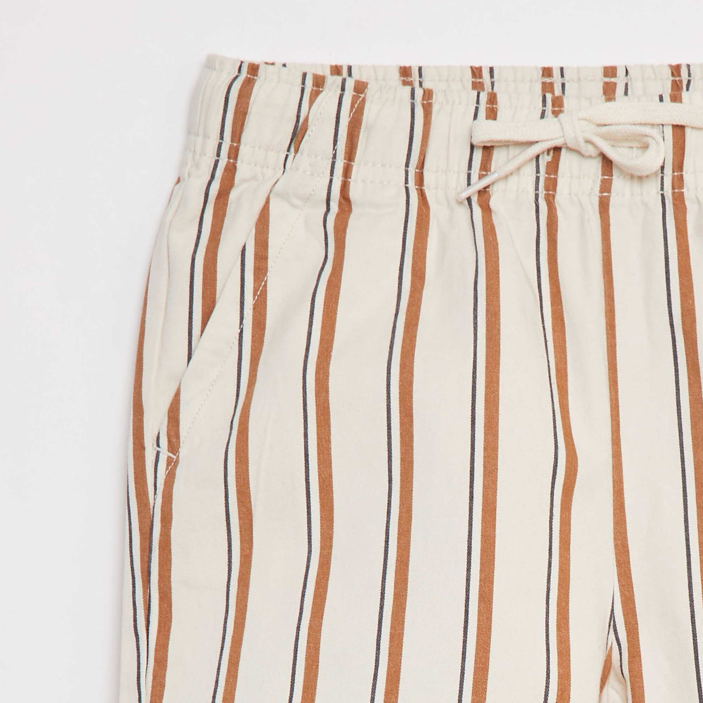 Bermuda avec taille élastiquée BEIGE