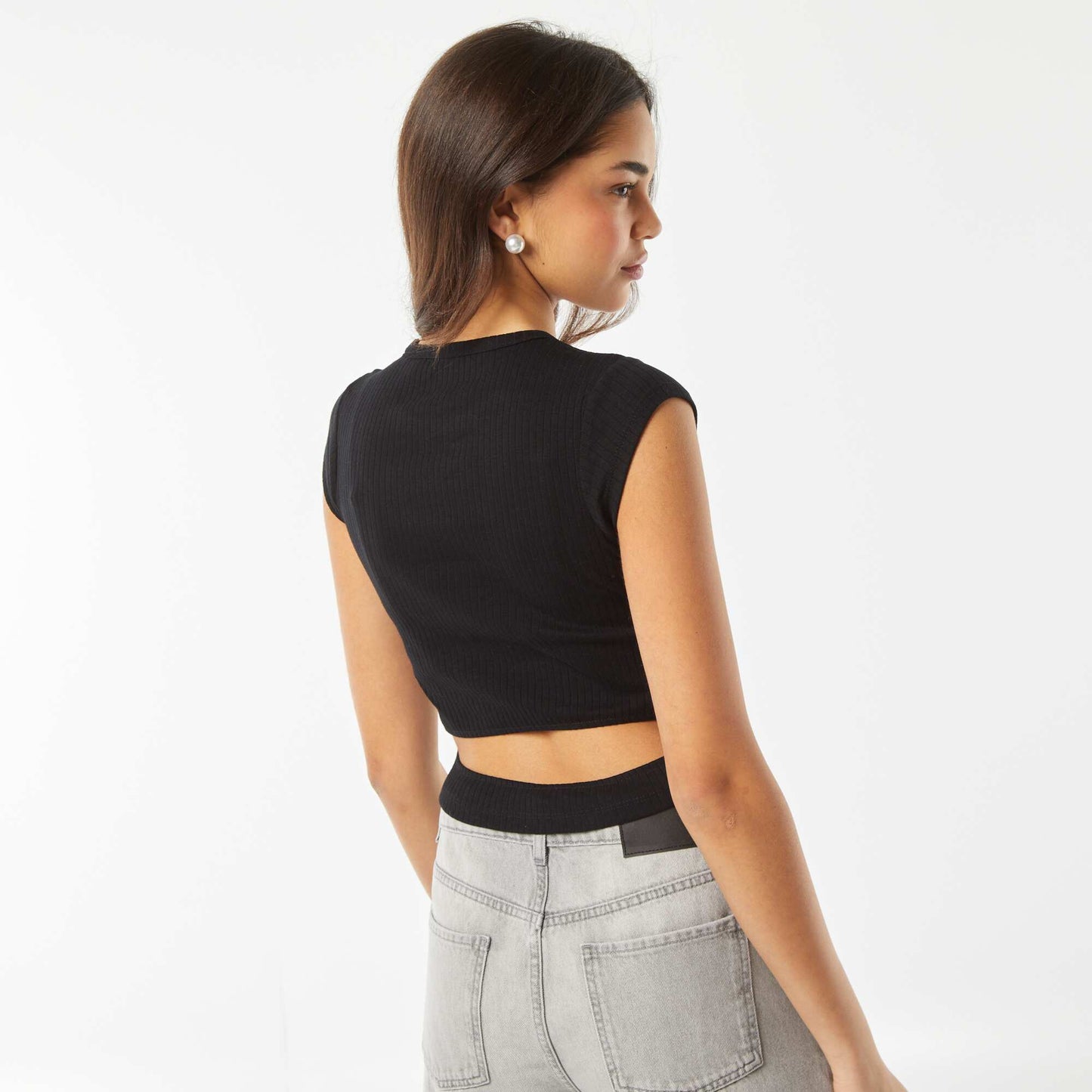 T-shirt sans manches avec ouverture dans le bas du dos NOIR