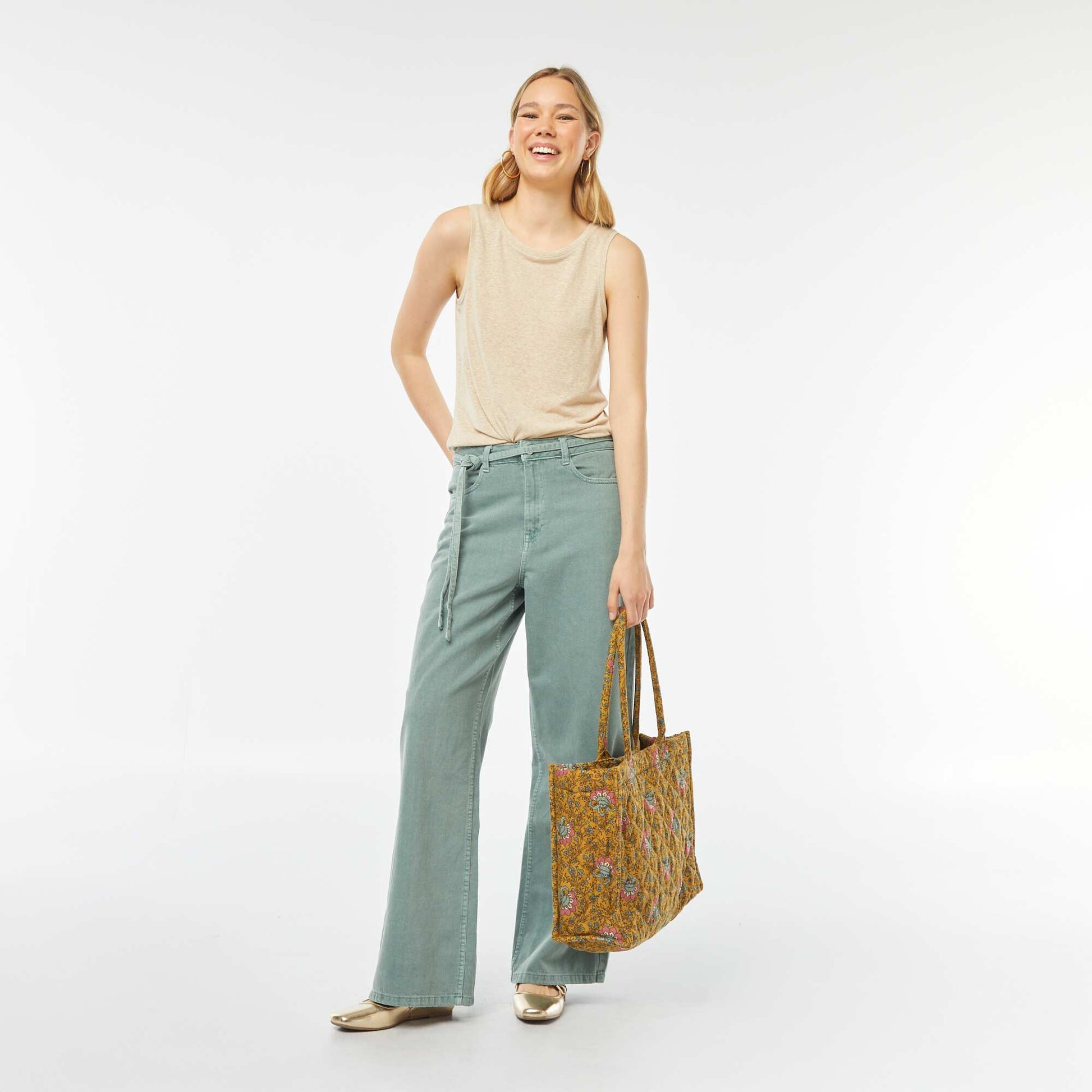 Débardeur avec larges bretelles BEIGE