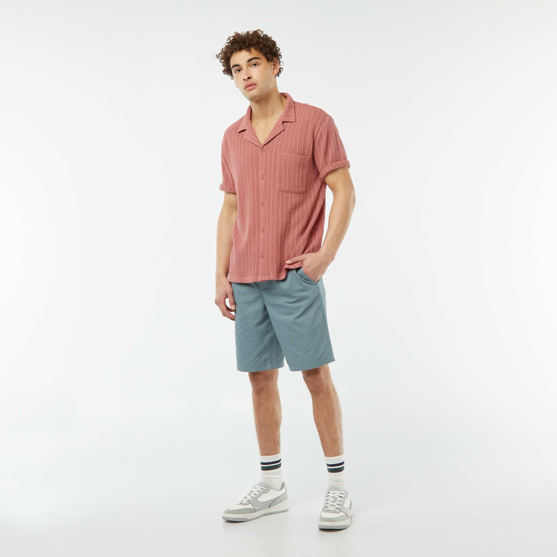 Chemise manches courtes en matière ajourée ROSE
