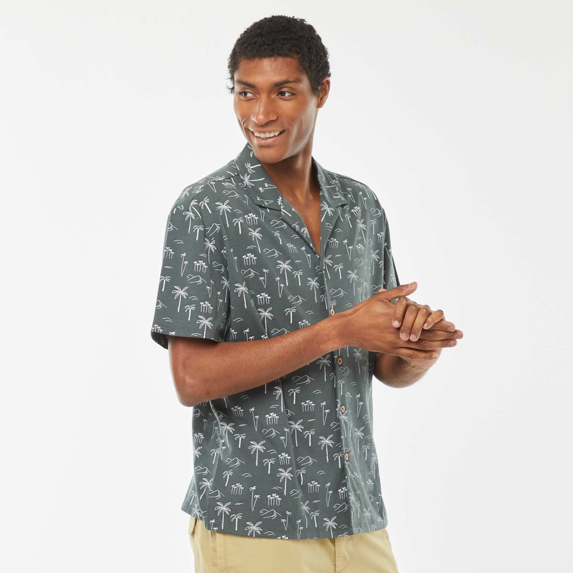 Chemise manches courtes à motif VERT