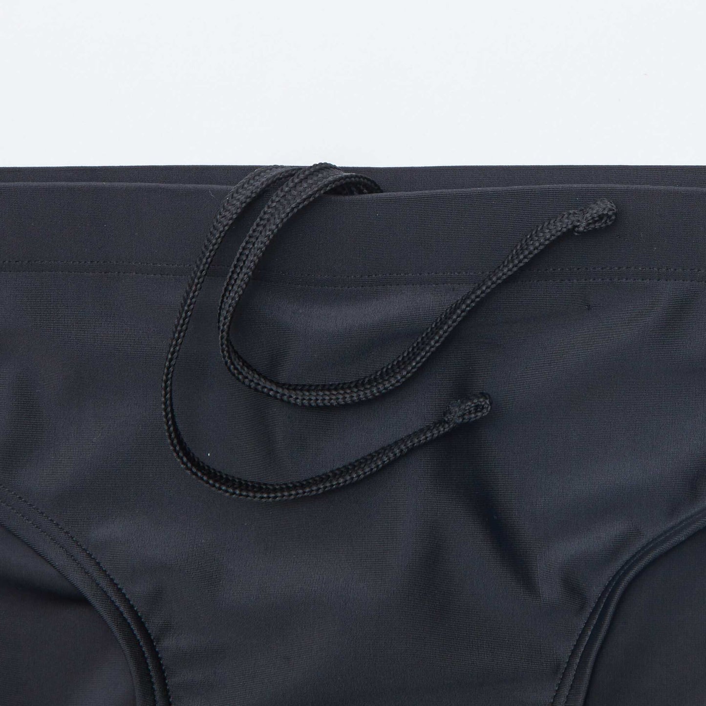 Slip de bain uni à taille élastique NOIR